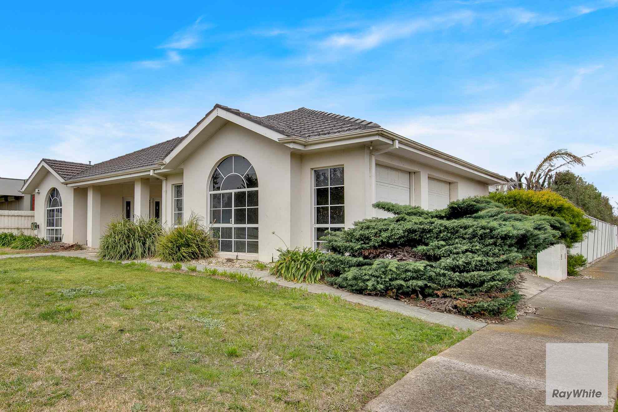 Home For Rent: VIC Hillside, VIC 3037 House | Prop-GPT the AI-Powered Property Portal