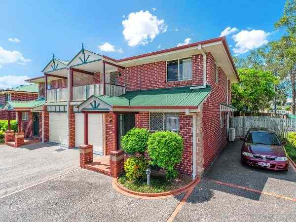 Home For Rent: QLD Balmoral, QLD 4171 Townhouse | Prop-GPT the AI-Powered Property Portal