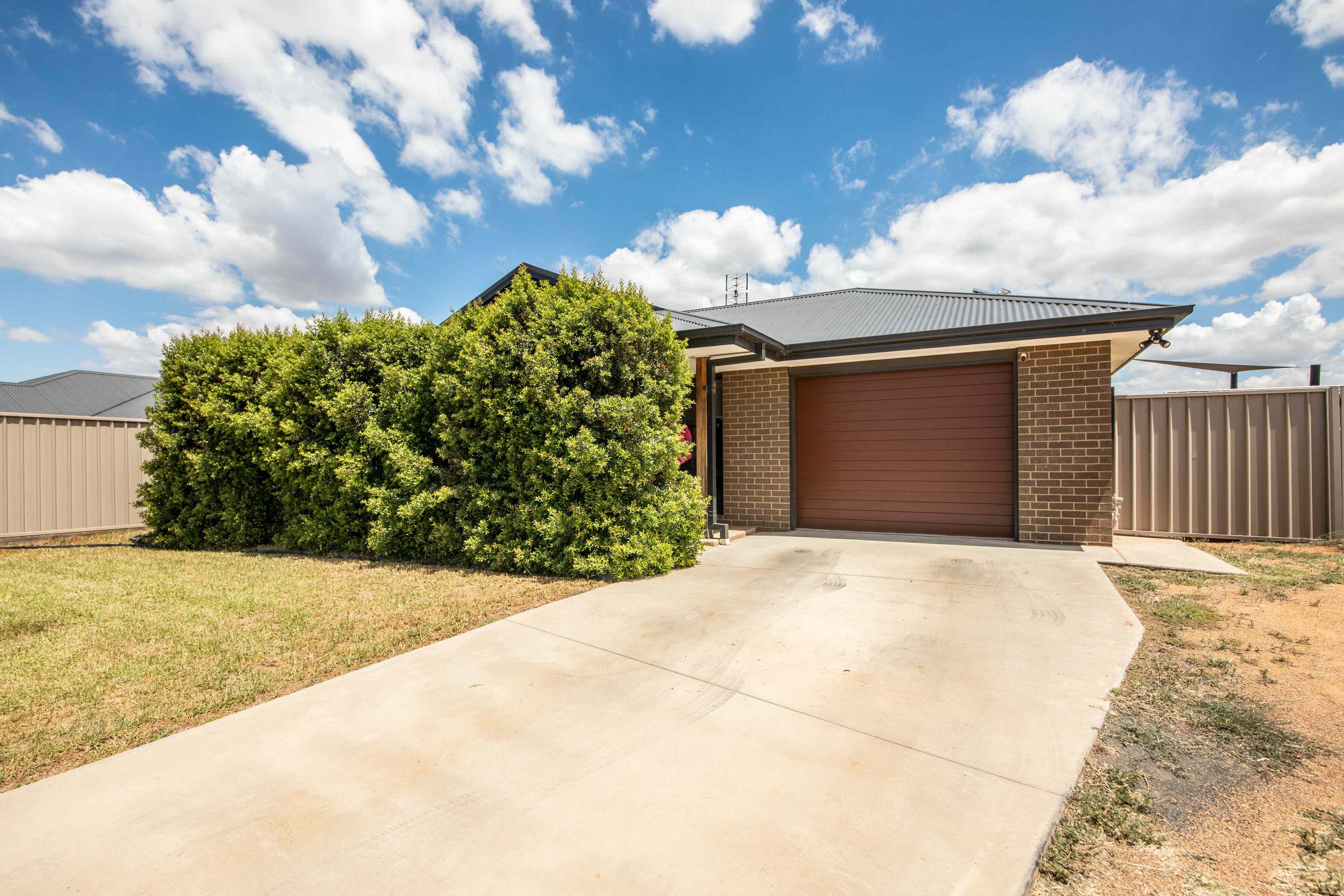 Home For Rent: NSW Dubbo, NSW 2830 House | Prop-GPT the AI-Powered Property Portal