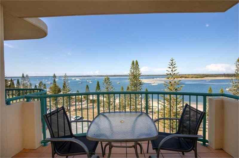 Prop-GPT: House: QLD Biggera Waters, QLD 4216 Home For Rent