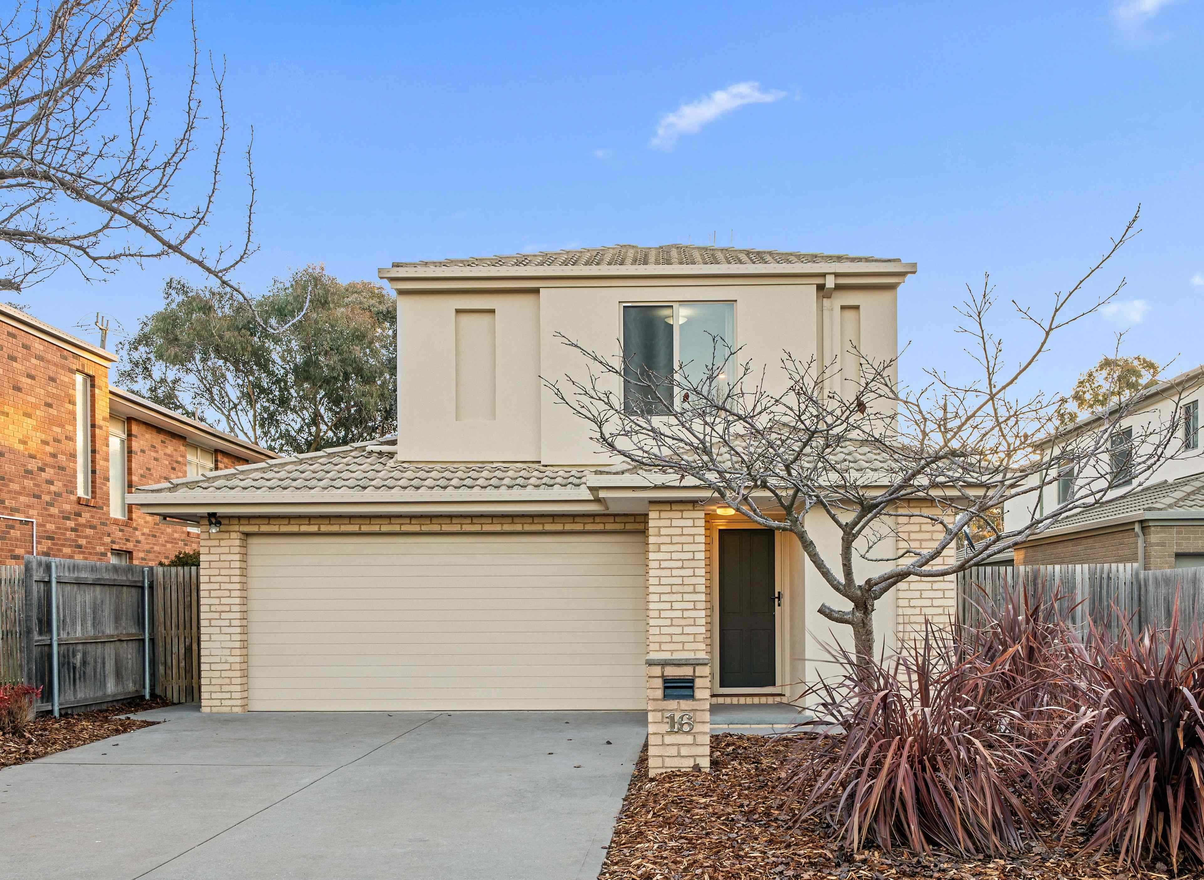 Prop-GPT: House: ACT Bruce, ACT 2617 Home For Rent