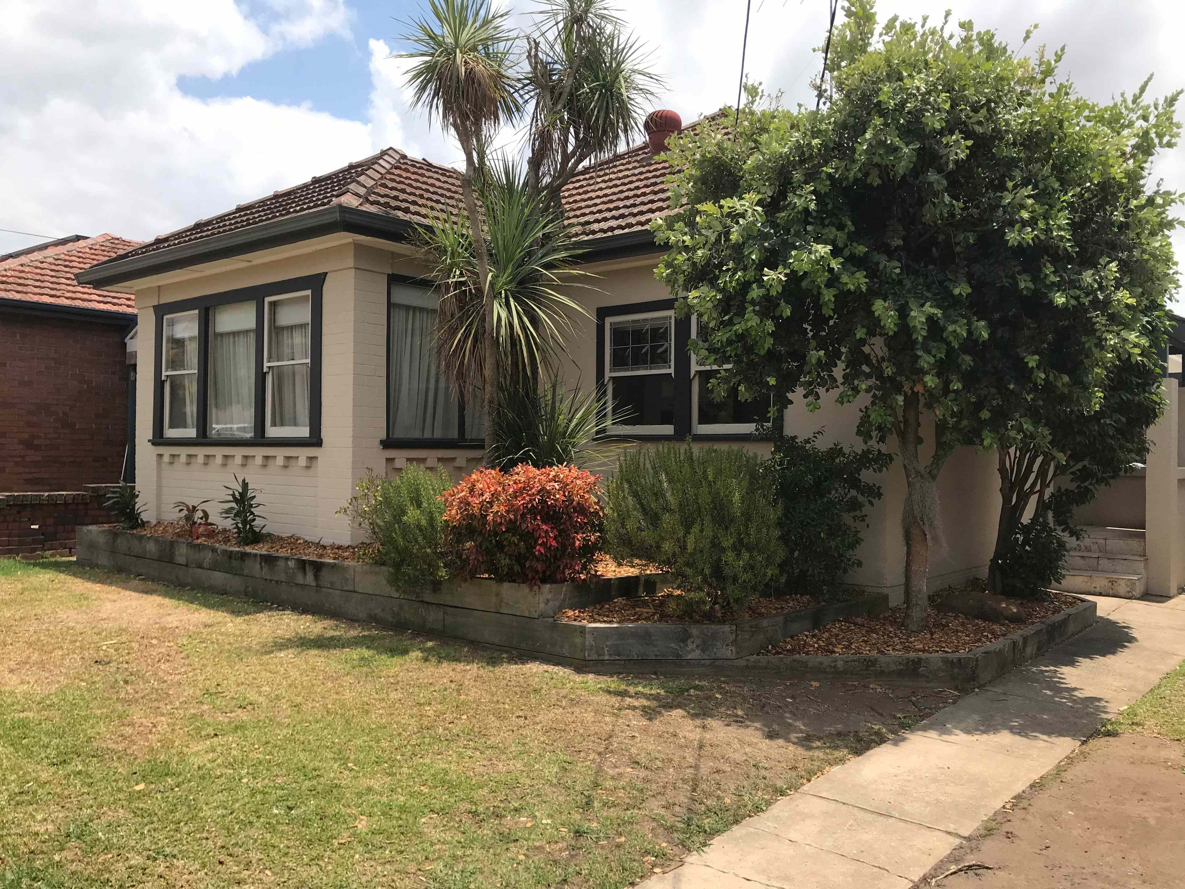 Home For Rent: NSW Peakhurst, NSW 2210 House | Prop-GPT the AI-Powered Property Portal