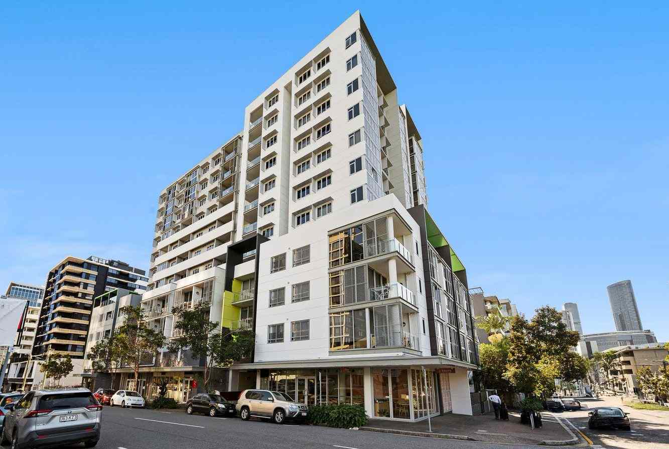 Home For Rent: QLD South Brisbane, QLD 4101 Apartment | Prop-GPT the AI-Powered Property Portal