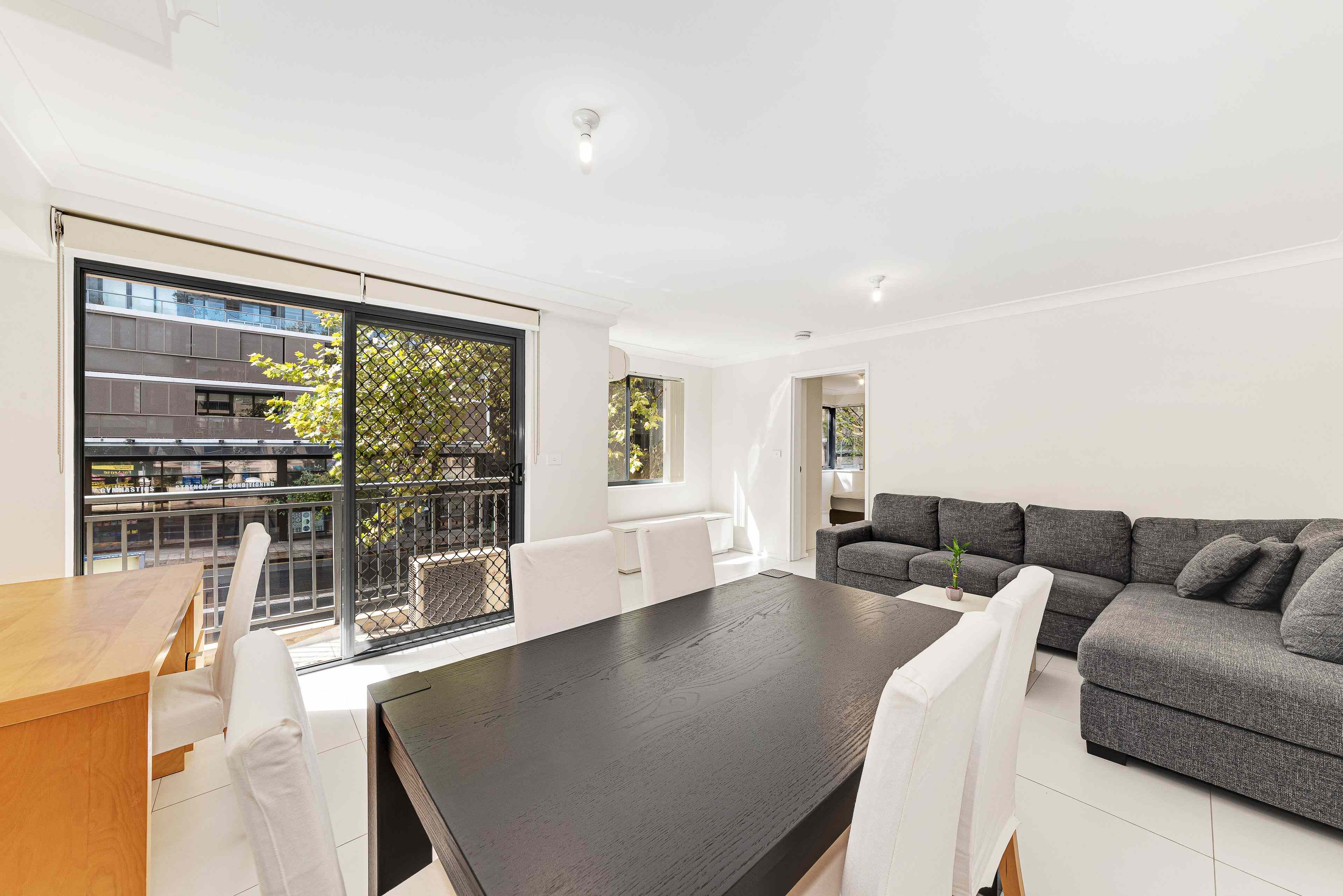 Prop-GPT: Apartment: NSW North Sydney, NSW 2060 Home For Rent