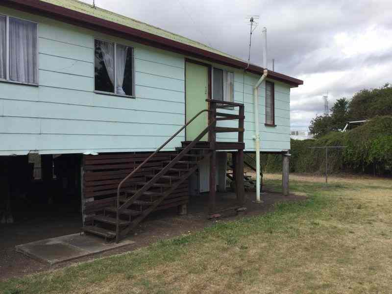 Home For Rent: QLD Warwick, QLD 4370 Unit | Prop-GPT the AI-Powered Property Portal