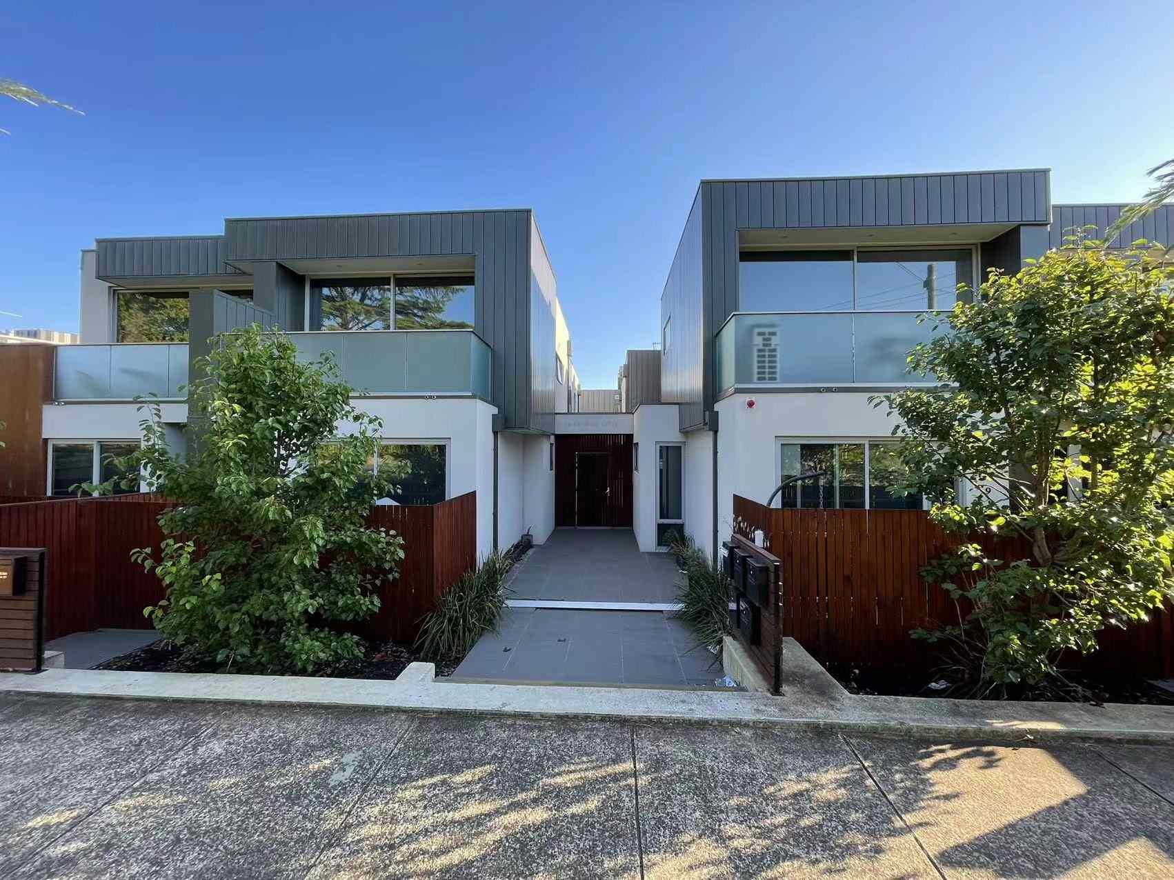 Home For Rent: VIC Heidelberg, VIC 3084 Townhouse | Prop-GPT the AI-Powered Property Portal