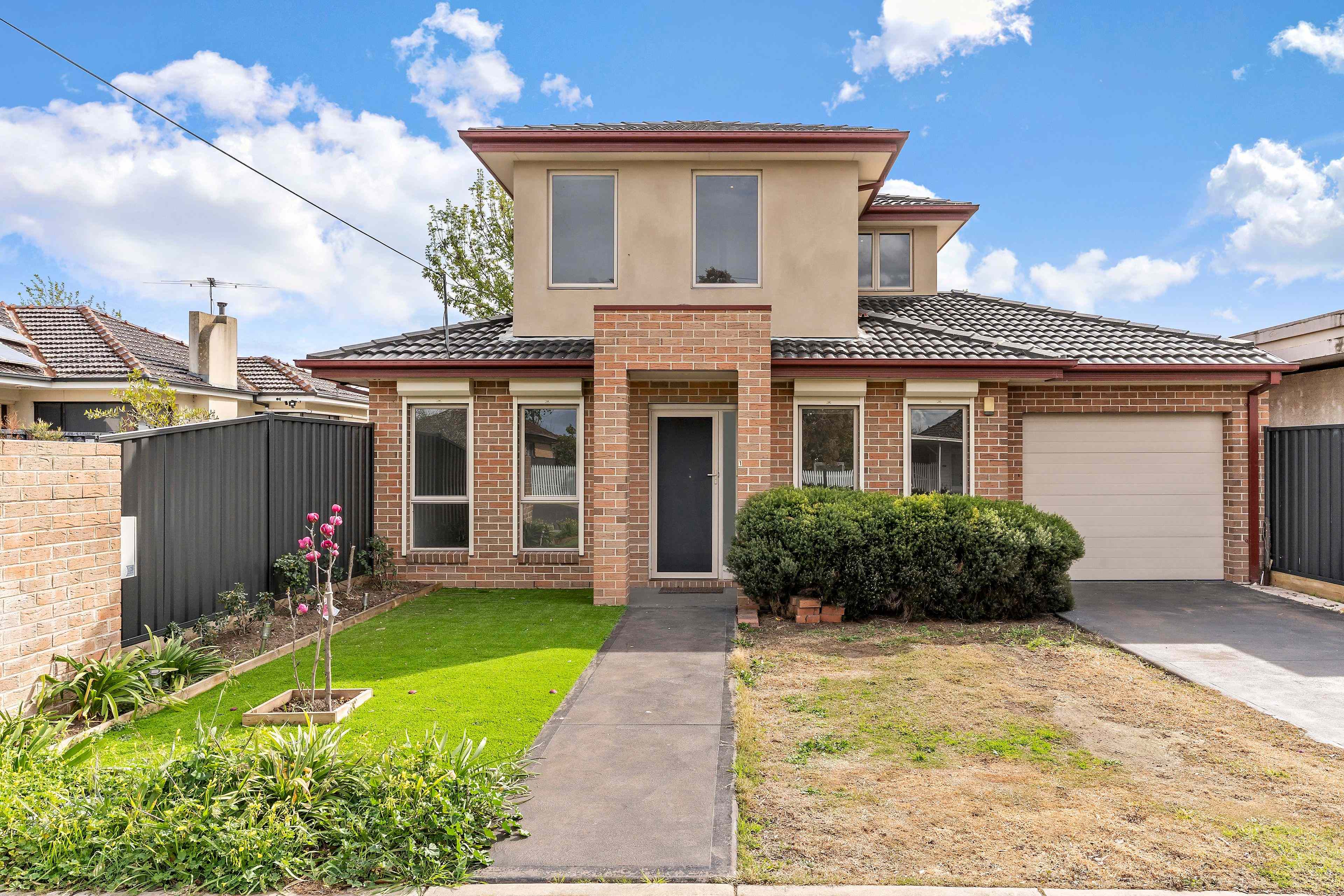 Home For Rent: VIC St Albans, VIC 3021 Townhouse | Prop-GPT the AI-Powered Property Portal