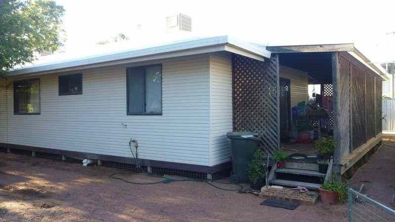 Home For Rent: QLD Longreach, QLD 4730 Unit | Prop-GPT the AI-Powered Property Portal