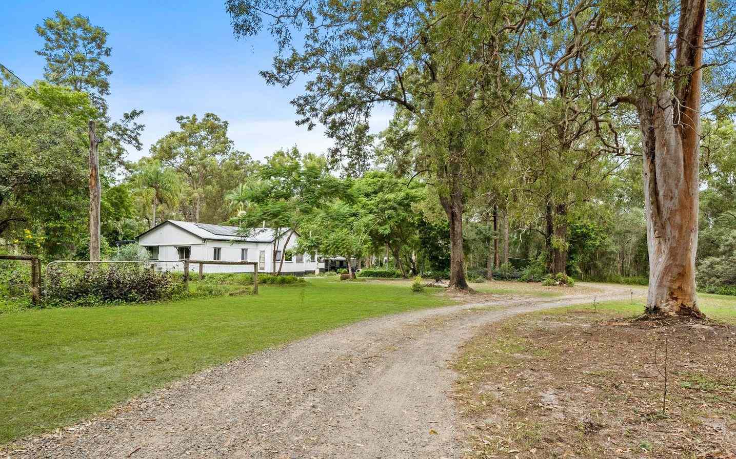 Queensland 4133: QLD Chambers Flat, QLD 4133 House | Prop-GPT the AI-Powered Property Portal