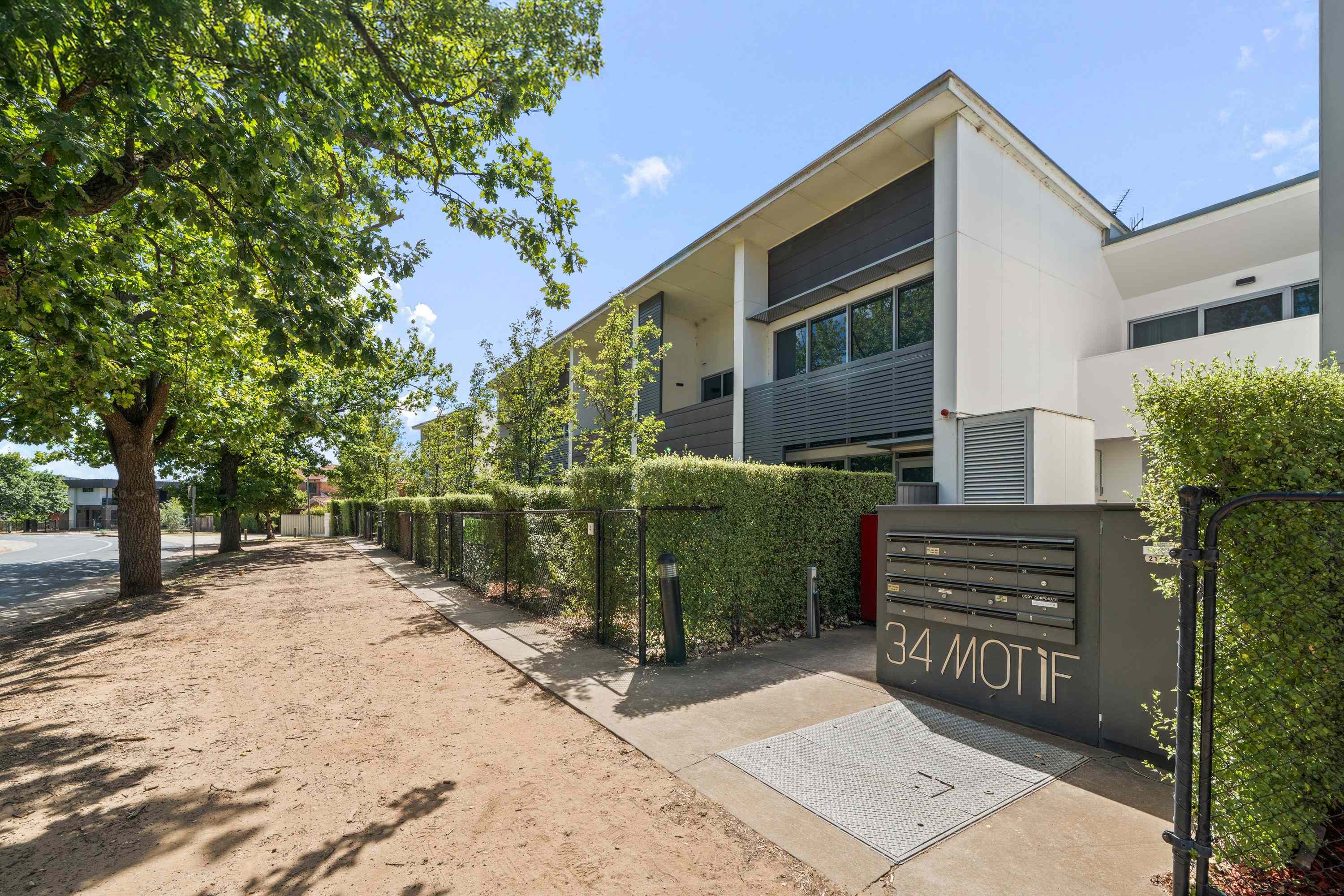 Home For Rent: ACT Dickson, ACT 2602 Townhouse | Prop-GPT the AI-Powered Property Portal