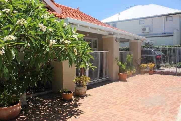 Home For Rent: WA Broadway Nedlands, WA 6009 House | Prop-GPT the AI-Powered Property Portal