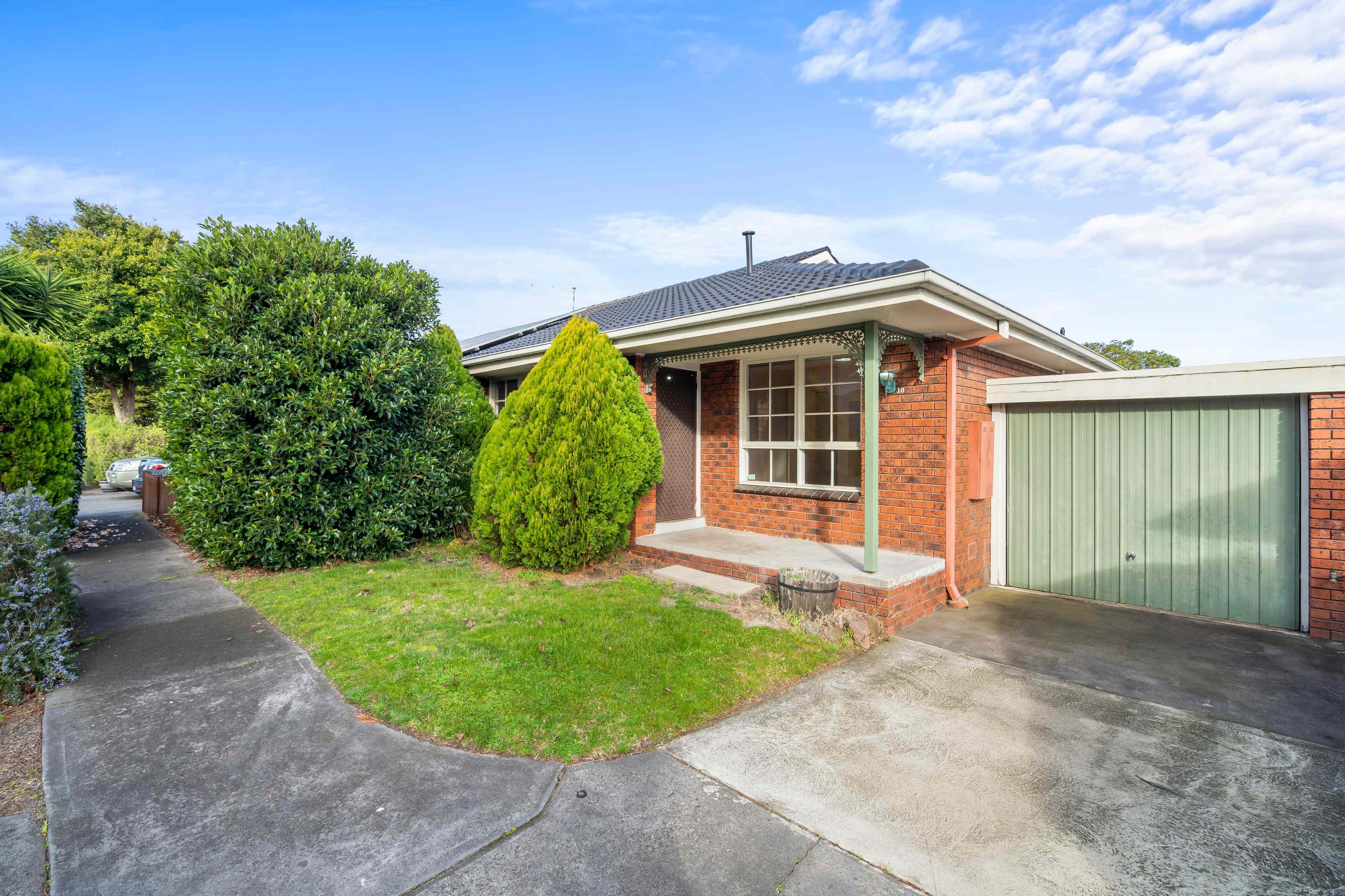 Home For Rent: VIC Cheltenham, VIC 3192 Unit | Prop-GPT the AI-Powered Property Portal