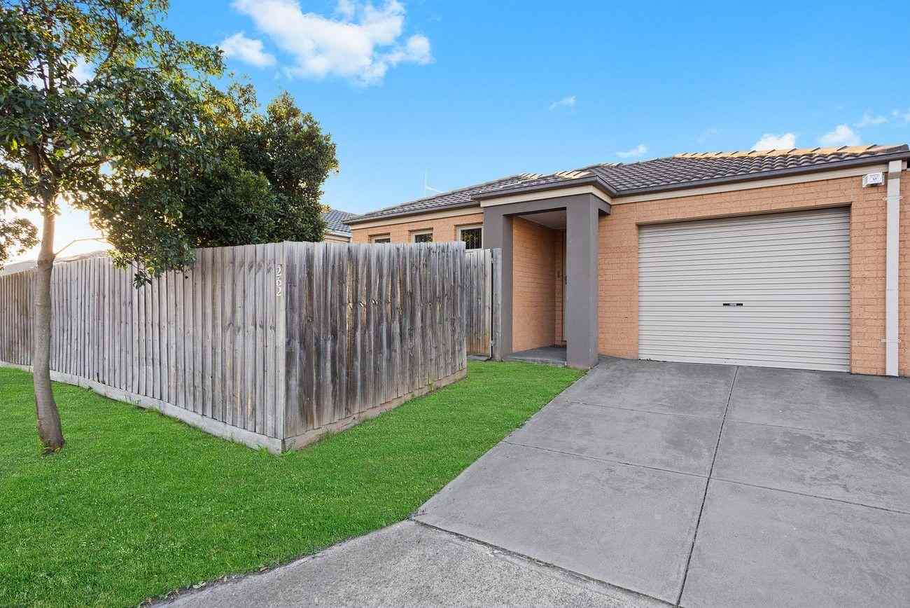 Home For Rent: VIC South Morang, VIC 3752 House | Prop-GPT the AI-Powered Property Portal