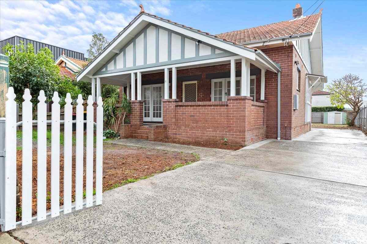 Home For Rent: NSW Russell Lea, NSW 2046 House | Prop-GPT the AI-Powered Property Portal