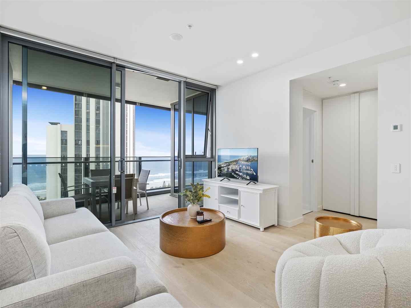 Home For Rent: QLD Broadbeach, QLD 4218 Apartment | Prop-GPT the AI-Powered Property Portal