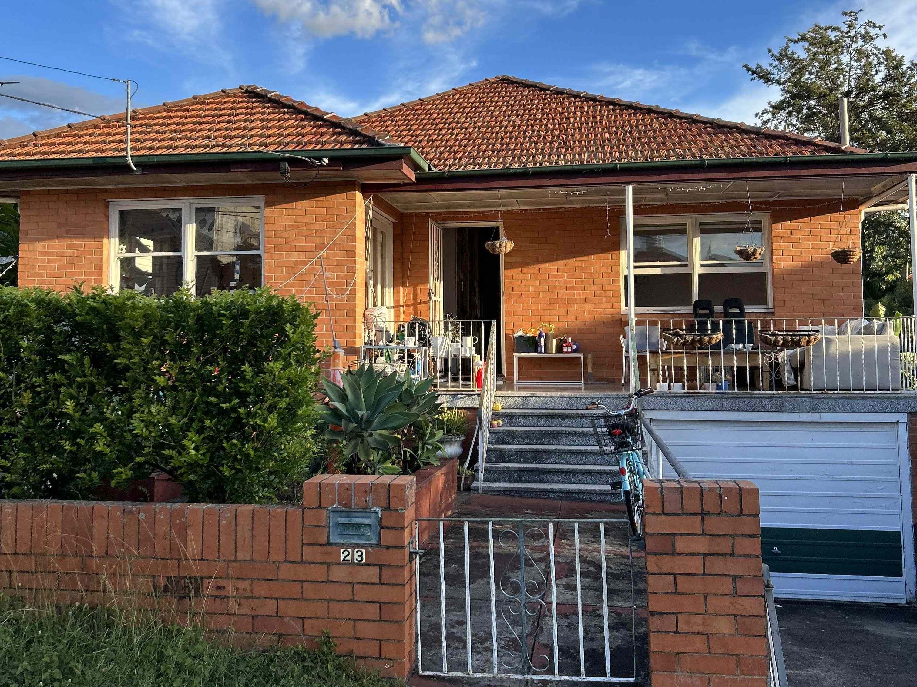 Home For Rent: QLD Highgate Hill, QLD 4101 Studio | Prop-GPT the AI-Powered Property Portal