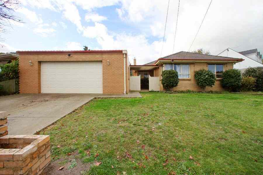 Home For Rent: VIC Bayswater, VIC 3153 House | Prop-GPT the AI-Powered Property Portal