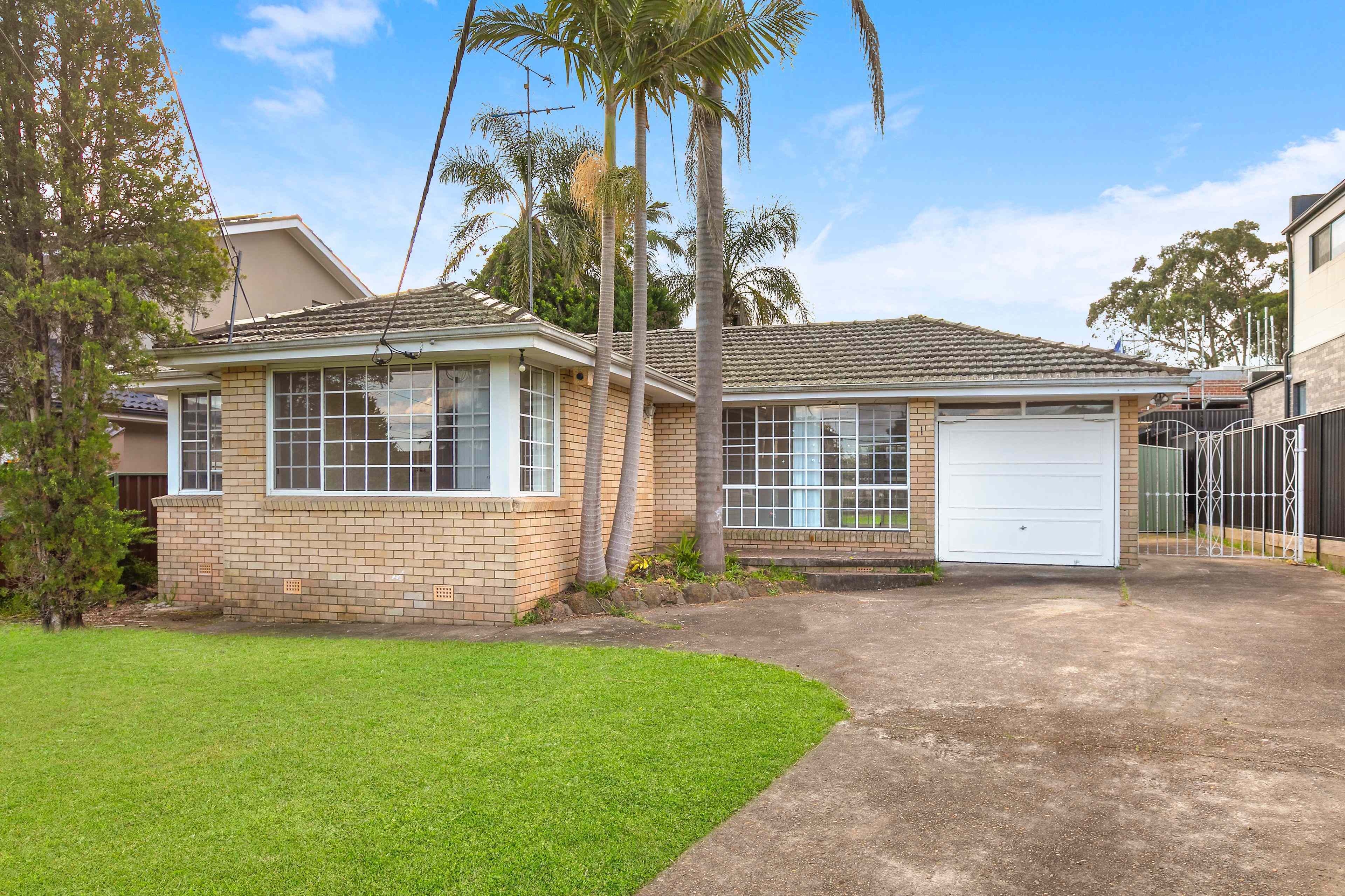 Home For Rent: NSW Georges Hall, NSW 2198 House | Prop-GPT the AI-Powered Property Portal