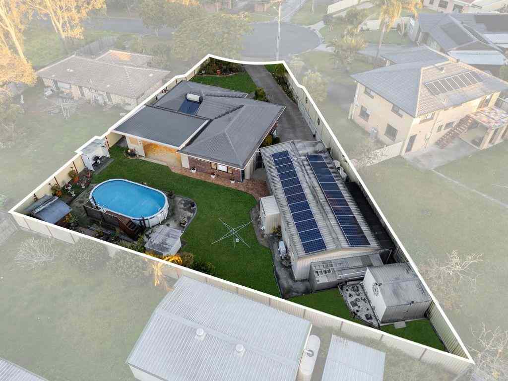 Home For Rent: QLD Hillcrest, QLD 4118 House | Prop-GPT the AI-Powered Property Portal