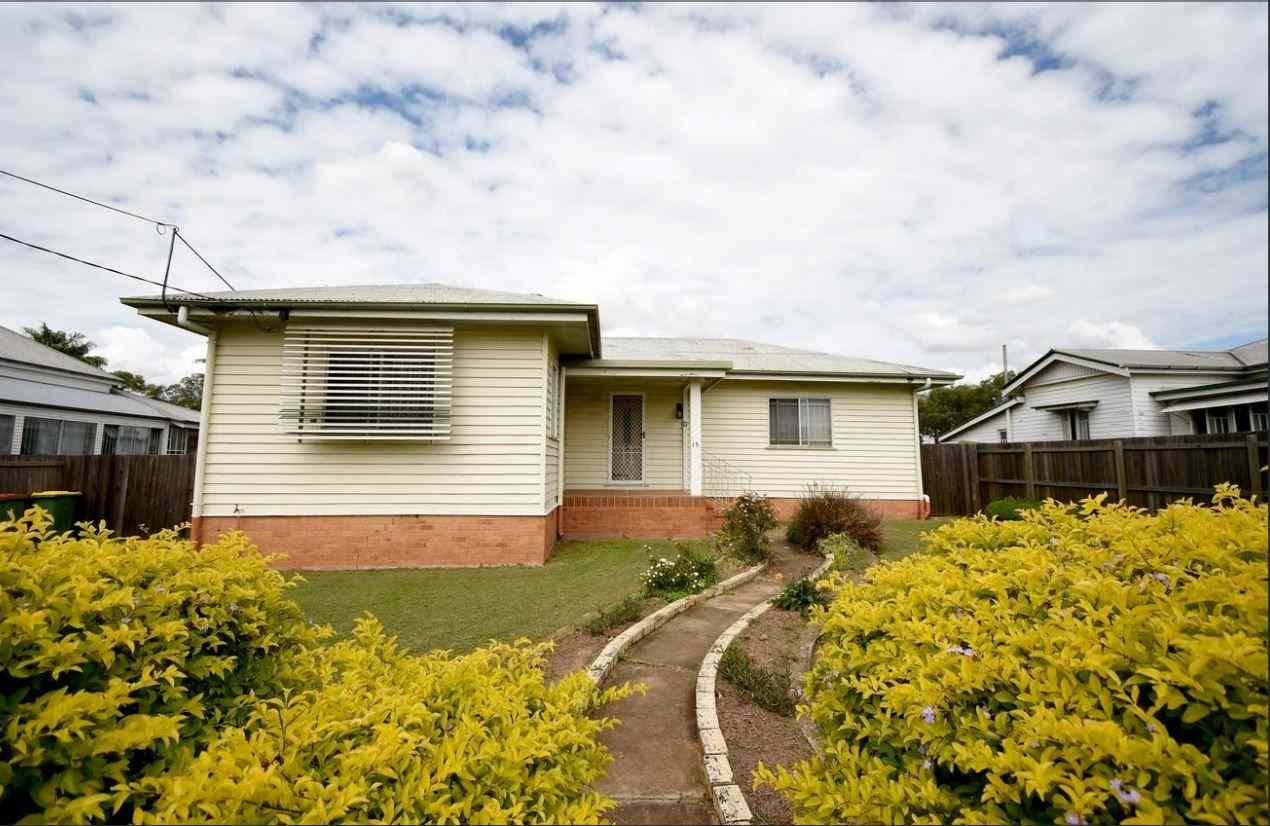 Queensland 4304: QLD Booval, QLD 4304 House | Prop-GPT the AI-Powered Property Portal