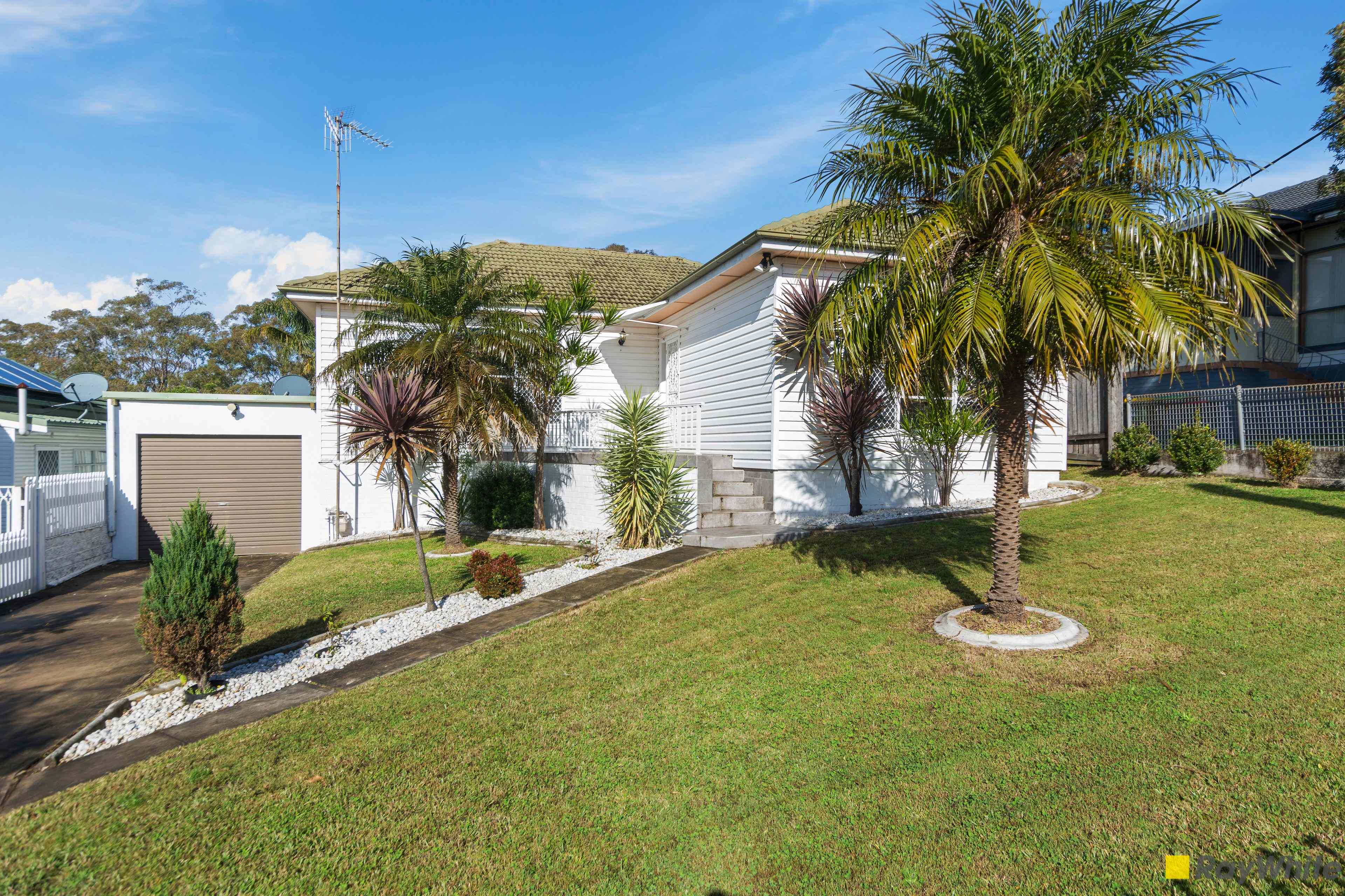 Home For Rent: NSW Unanderra, NSW 2526 House | Prop-GPT the AI-Powered Property Portal