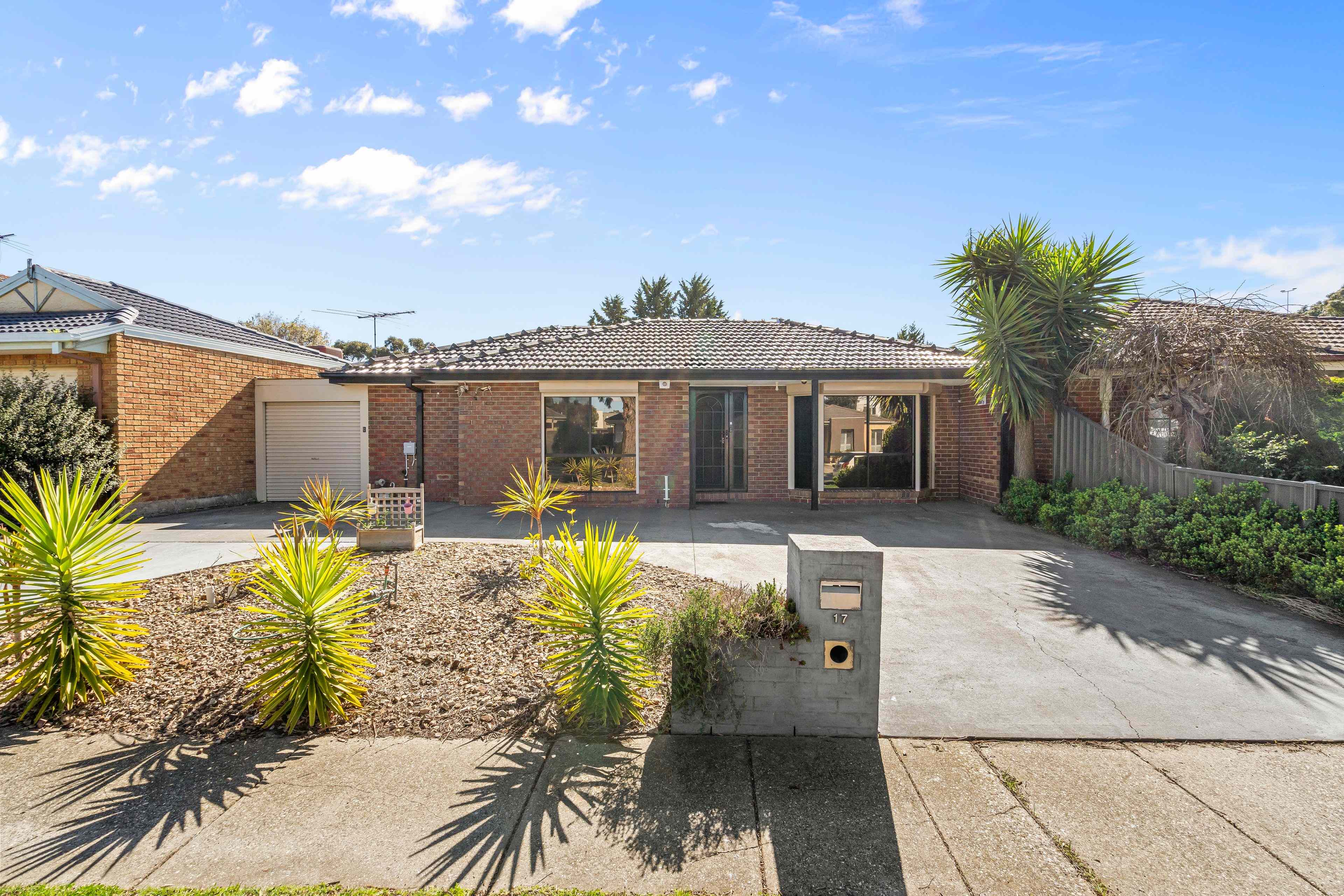 Home For Rent: VIC Roxburgh Park, VIC 3064 House | Prop-GPT the AI-Powered Property Portal