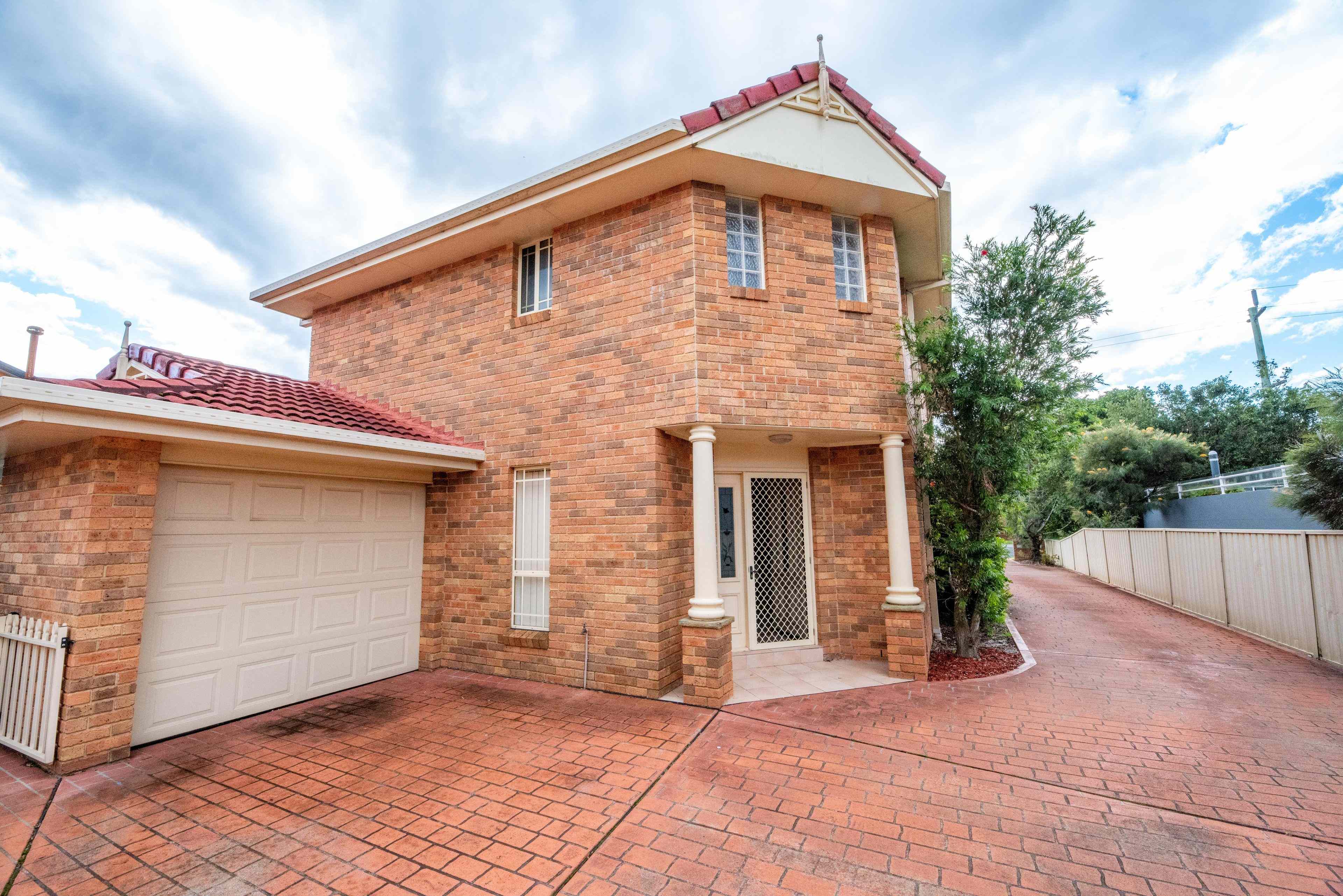 Home For Rent: NSW Forster, NSW 2428 Townhouse | Prop-GPT the AI-Powered Property Portal
