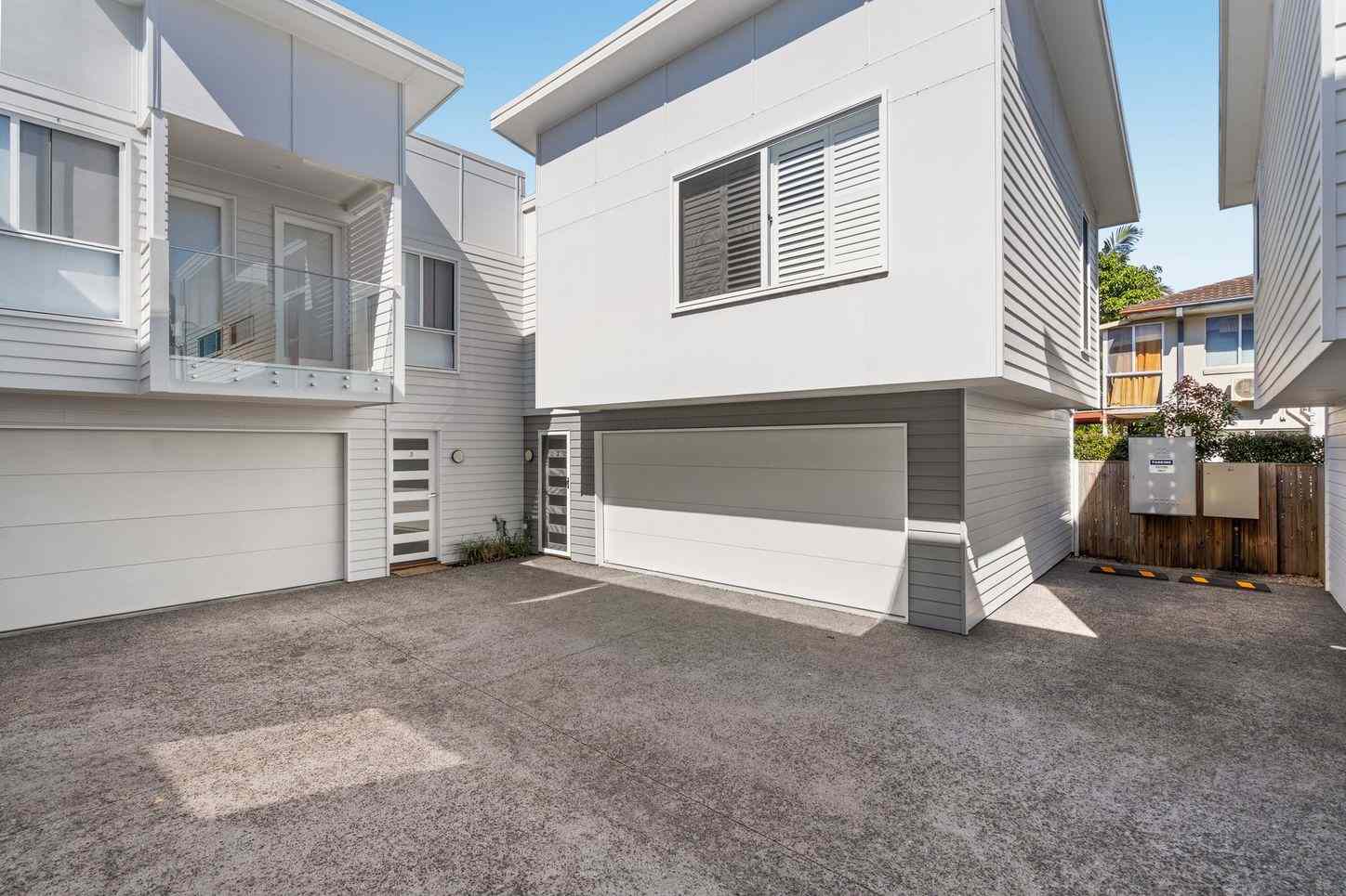 Prop-GPT: House: QLD Birkdale, QLD 4159 Queensland 4159