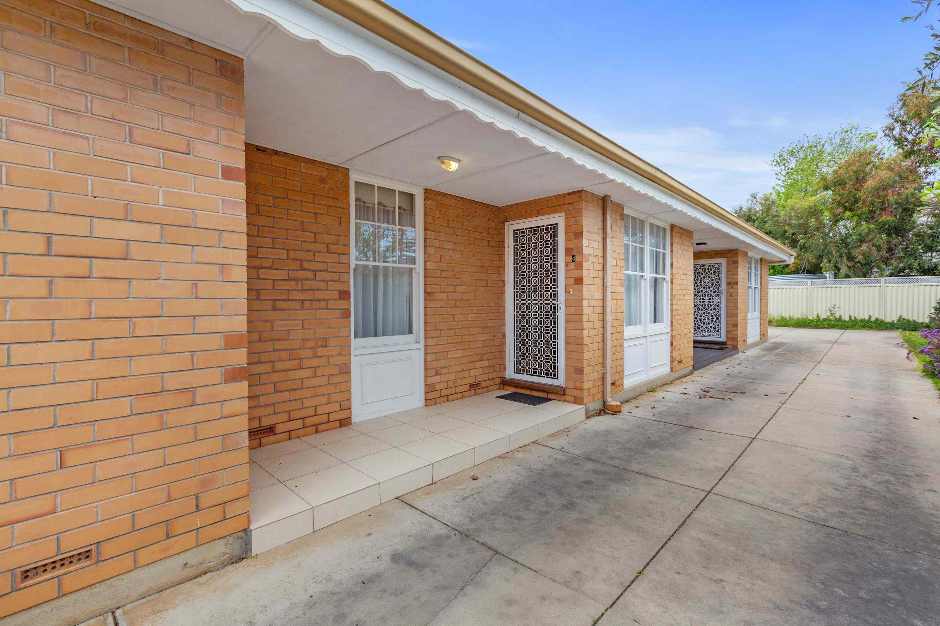 Prop-GPT: Apartment: SA Glenelg East, SA 5045 Home For Rent