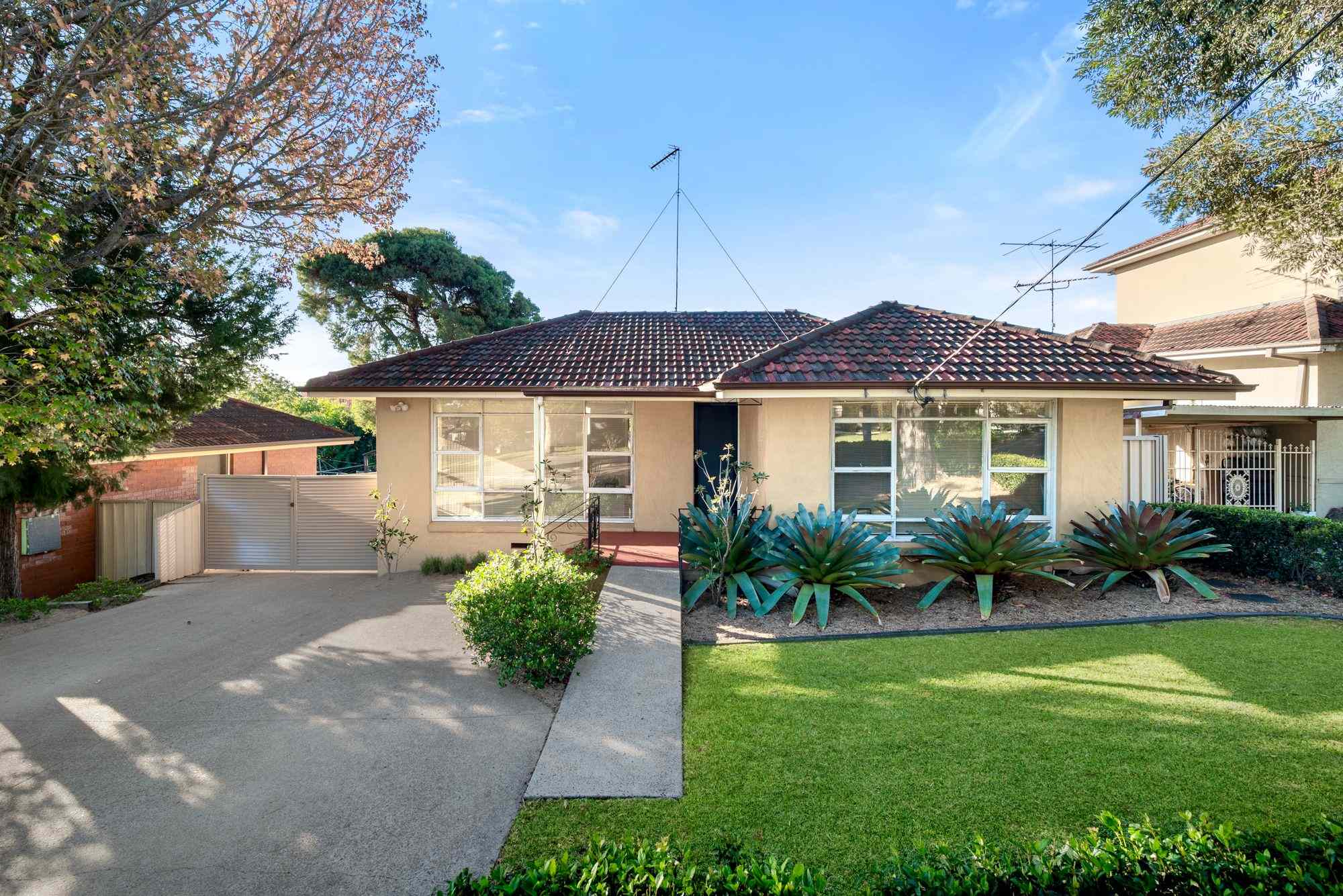 Home For Rent: NSW South Penrith, NSW 2750 House | Prop-GPT the AI-Powered Property Portal