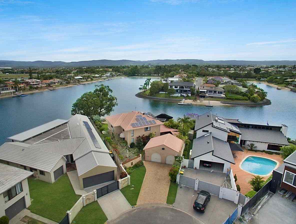 Queensland 4218: QLD Broadbeach Waters, QLD 4218 House | Prop-GPT the AI-Powered Property Portal