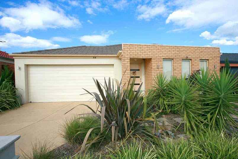 Home For Rent: VIC Cranbourne East, VIC 3977 House | Prop-GPT the AI-Powered Property Portal