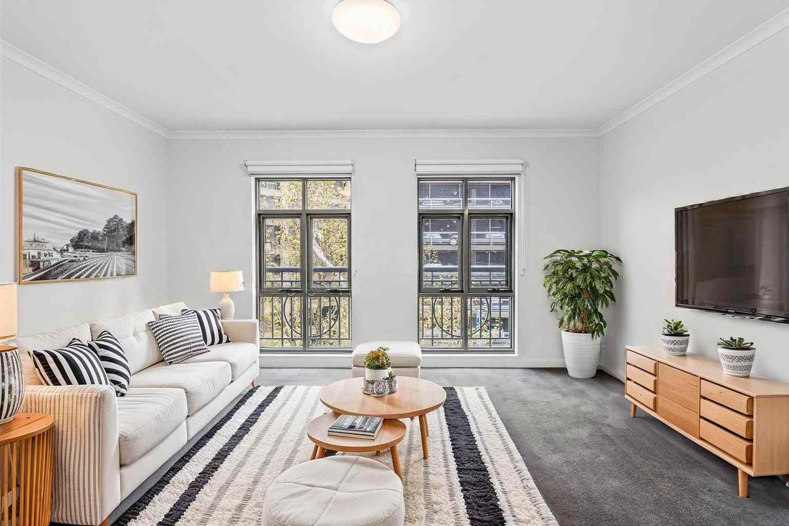 Home For Rent: VIC Melbourne, VIC 3000 Apartment | Prop-GPT the AI-Powered Property Portal