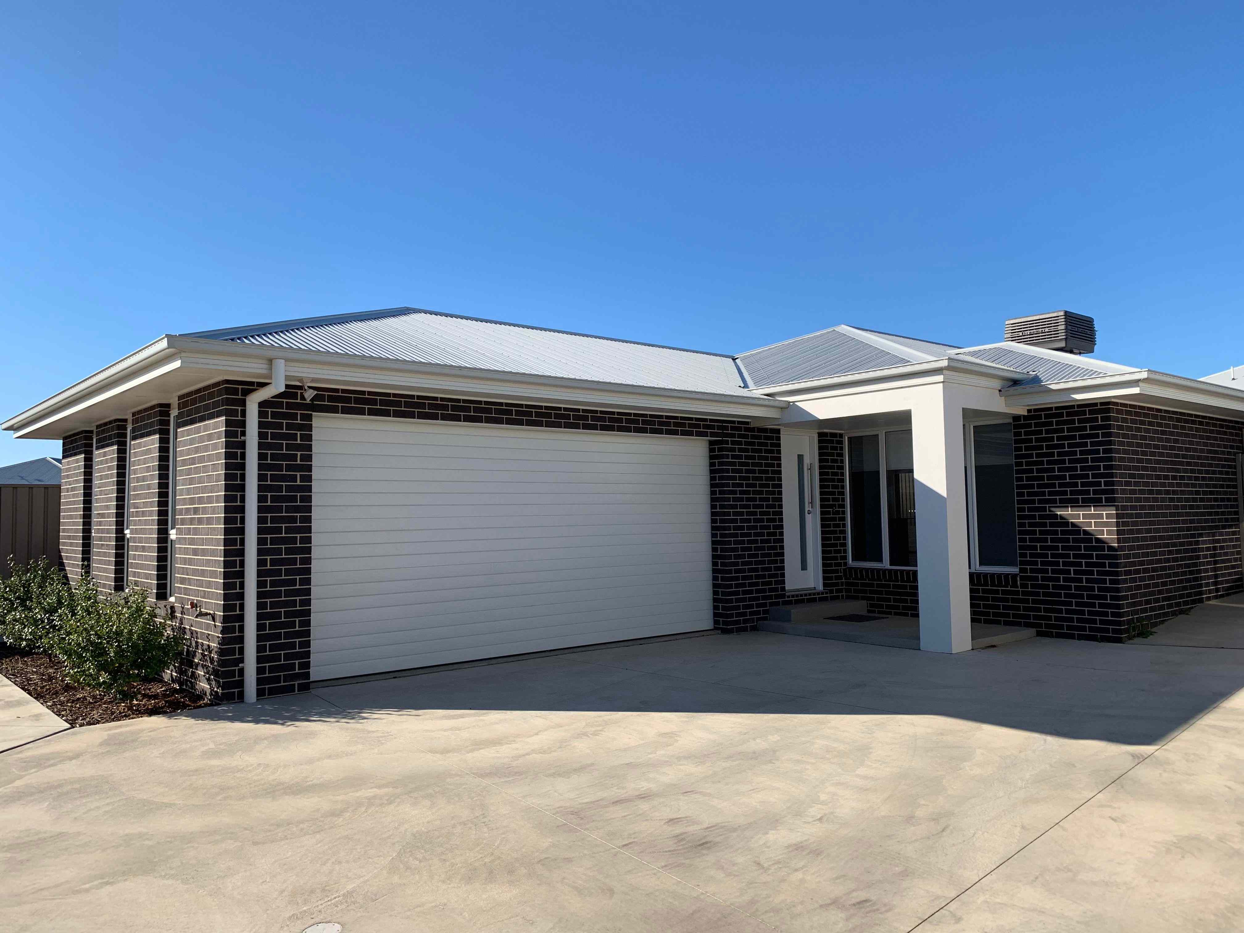 Home For Rent: NSW Boorooma, NSW 2650 Villa | Prop-GPT the AI-Powered Property Portal