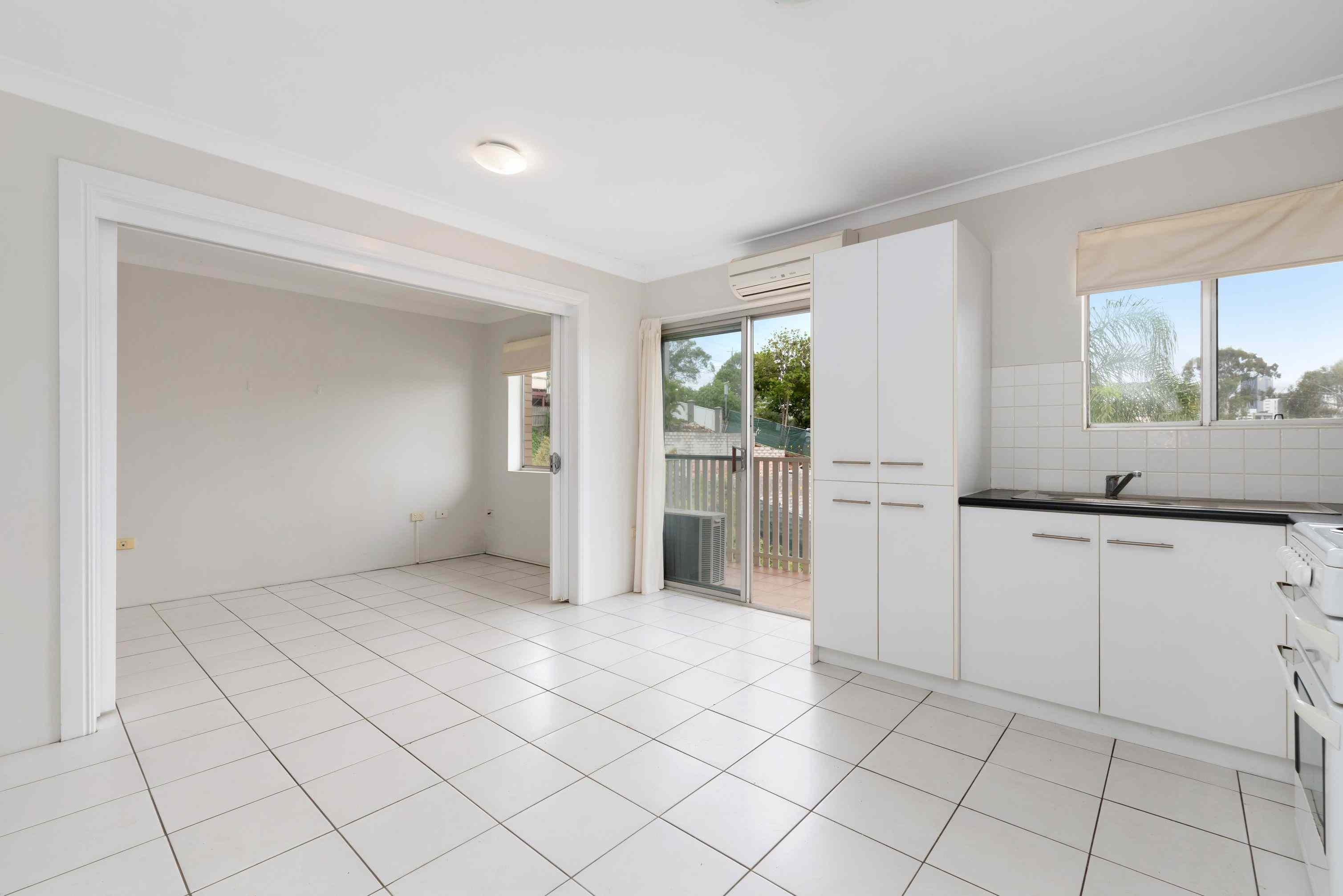 Home For Rent: QLD Paddington, QLD 4064 Unit | Prop-GPT the AI-Powered Property Portal