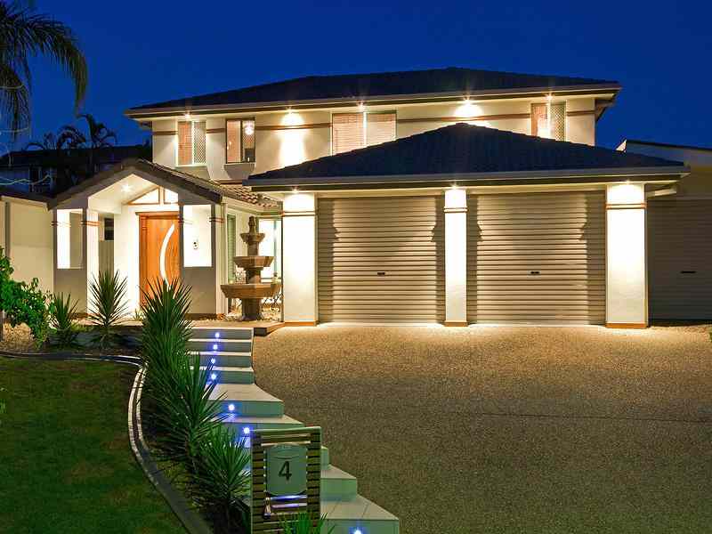 Home For Rent: QLD Carindale, QLD 4152 House | Prop-GPT the AI-Powered Property Portal