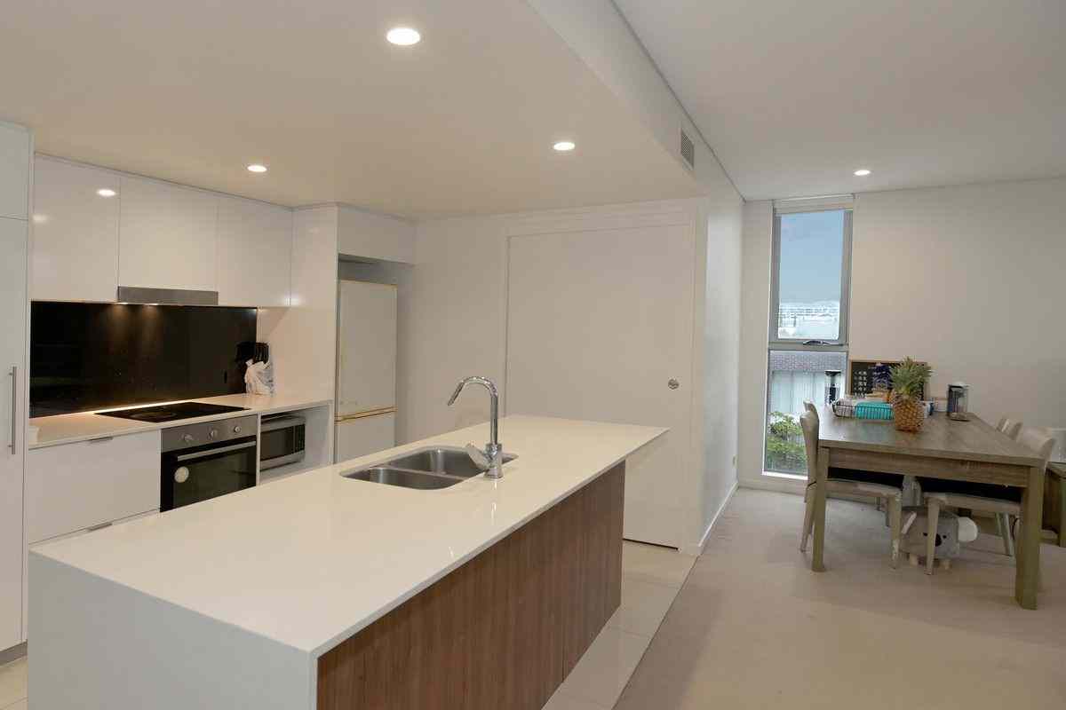 Queensland 4227: QLD Varsity Lakes, QLD 4227 Property | Prop-GPT the AI-Powered Property Portal