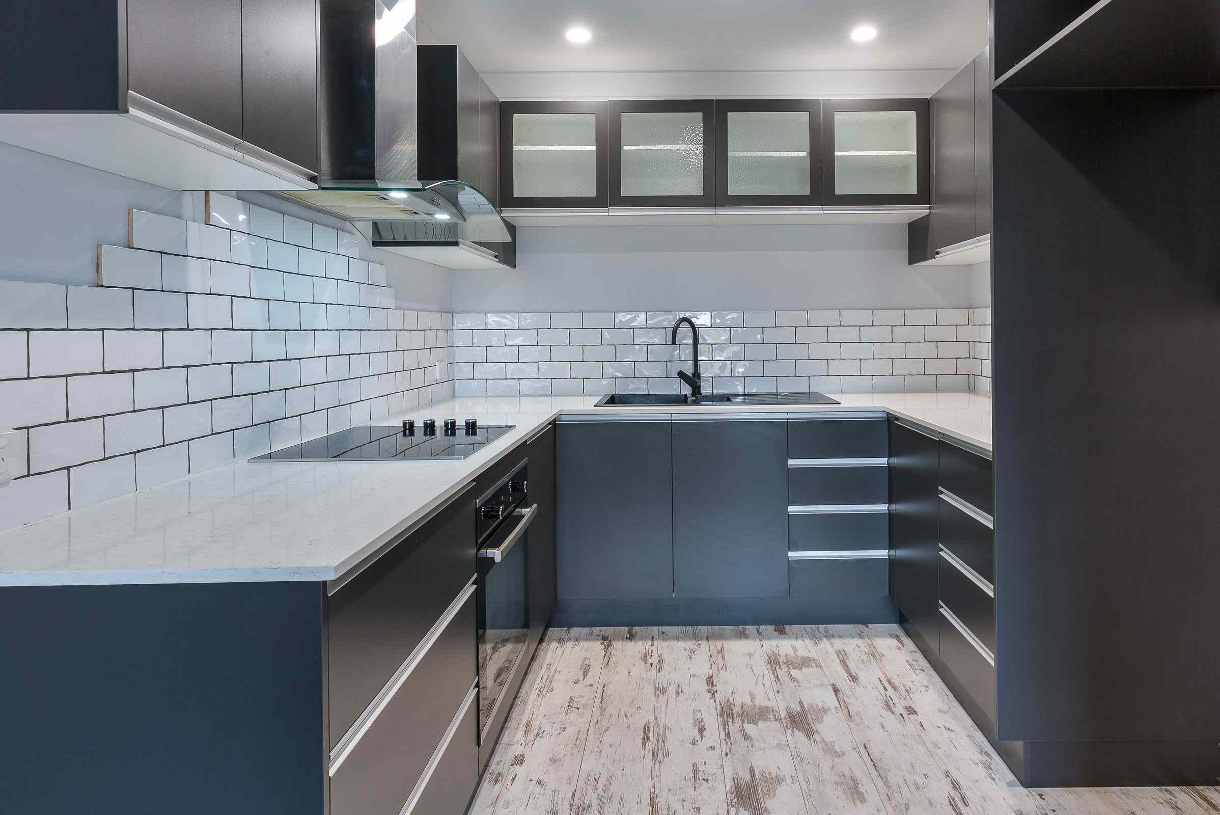 Home For Rent: QLD Southport, QLD 4215 Unit | Prop-GPT the AI-Powered Property Portal