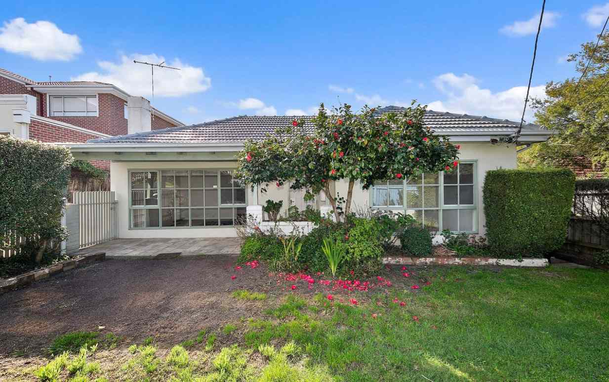 Home For Rent: VIC Glen Waverley, VIC 3150 Unit | Prop-GPT the AI-Powered Property Portal