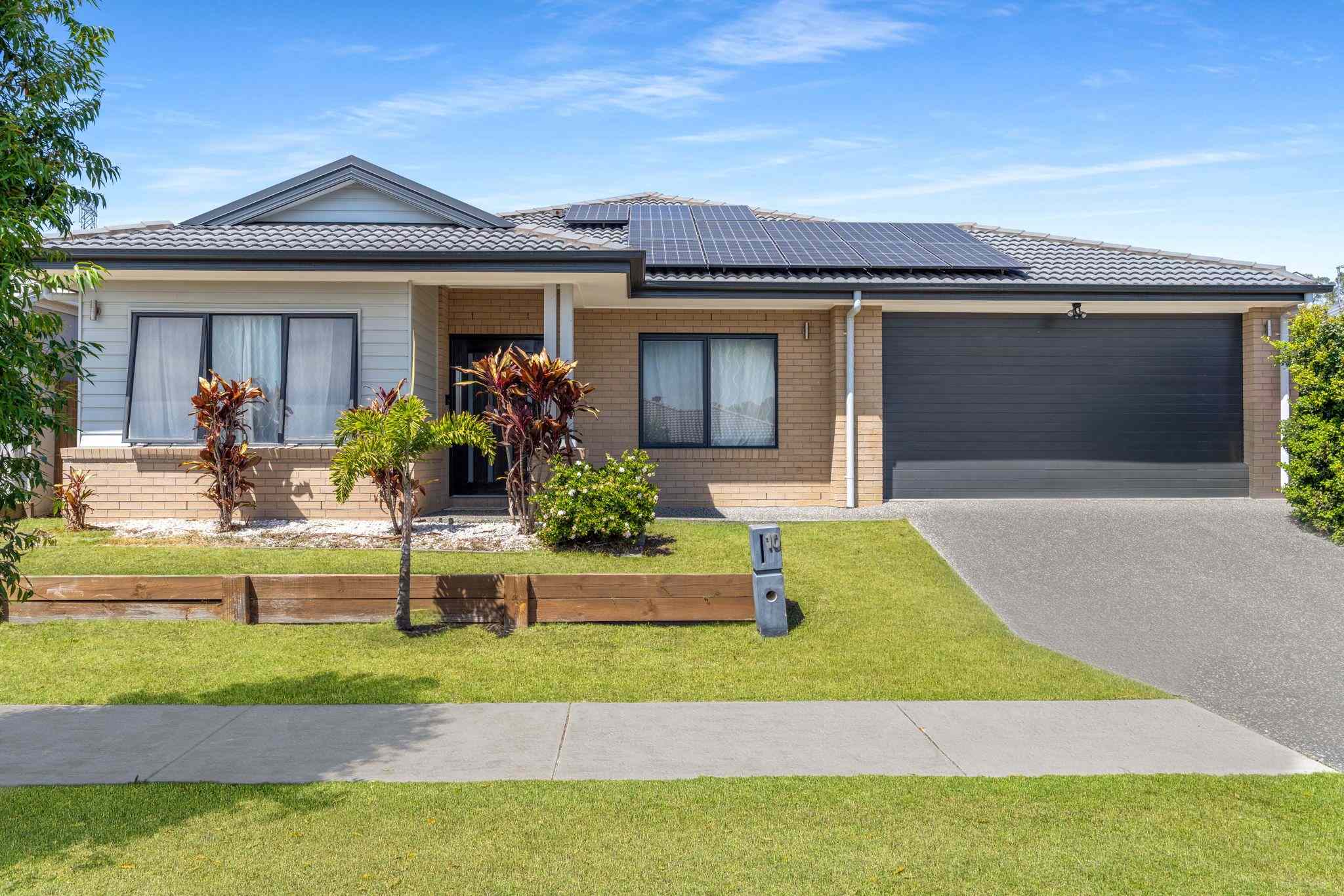 Home For Rent: QLD Greenbank, QLD 4124 House | Prop-GPT the AI-Powered Property Portal