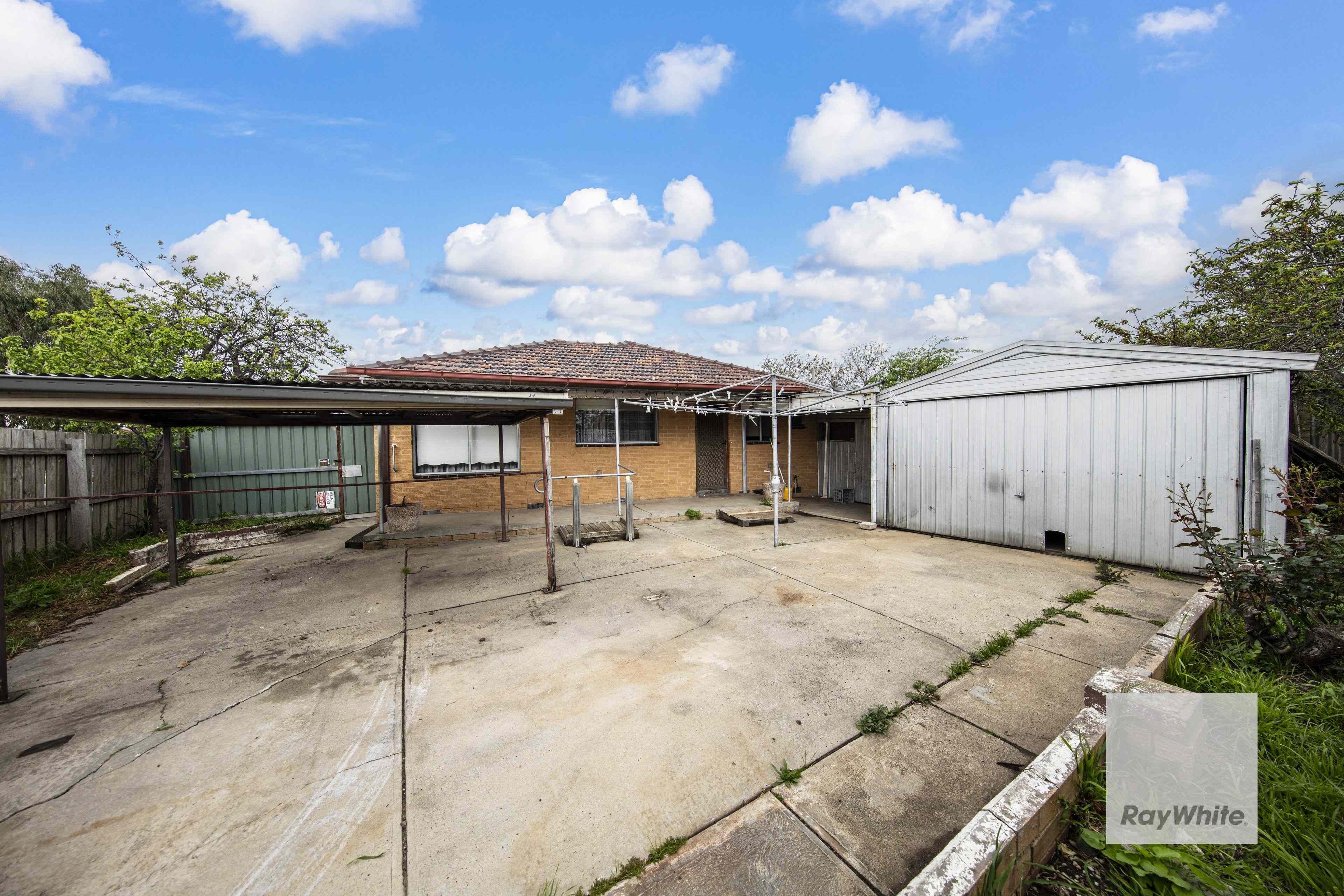 Home For Rent: VIC St Albans, VIC 3021 House | Prop-GPT the AI-Powered Property Portal