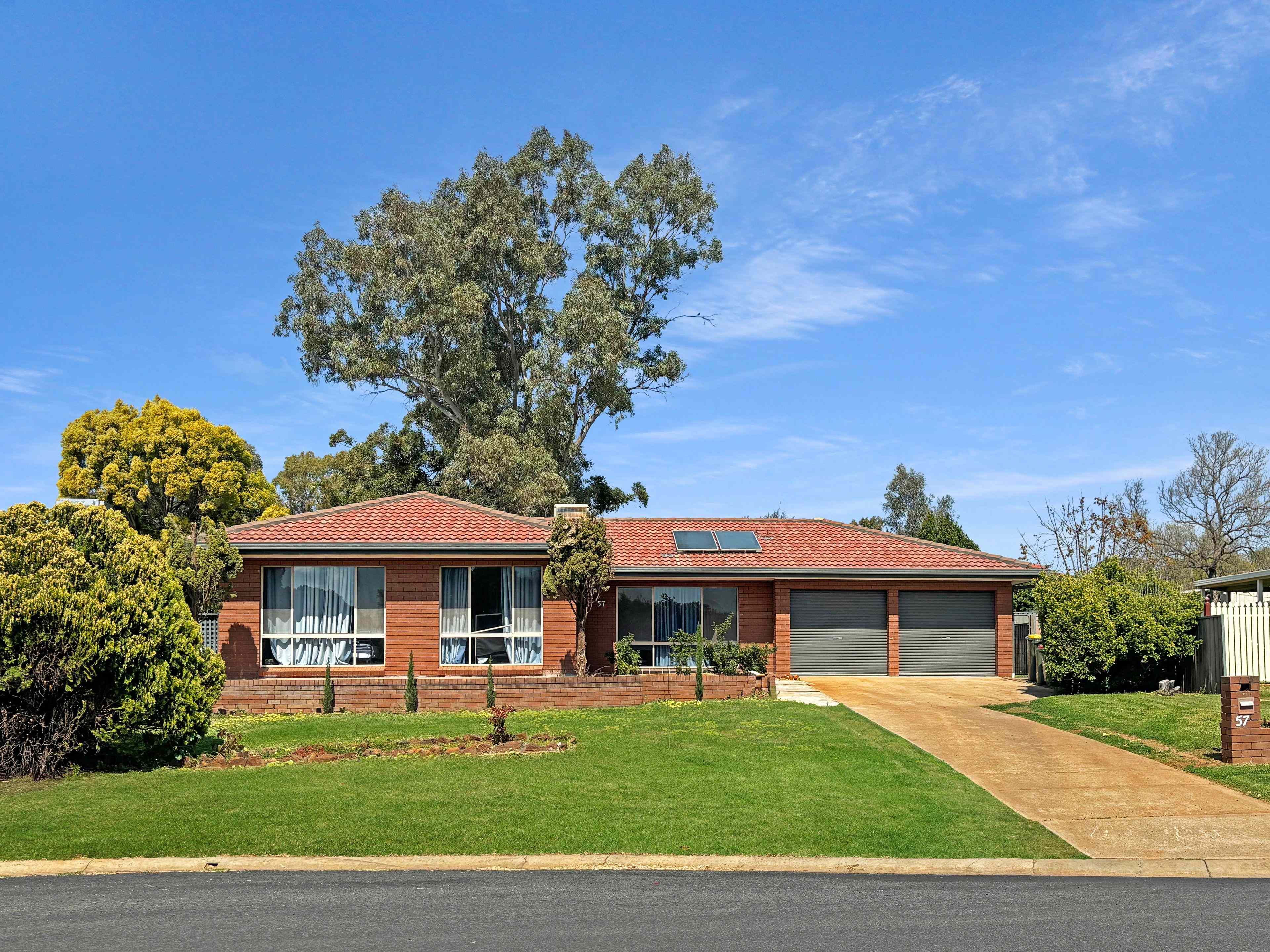 Home For Rent: NSW Dubbo, NSW 2830 House | Prop-GPT the AI-Powered Property Portal