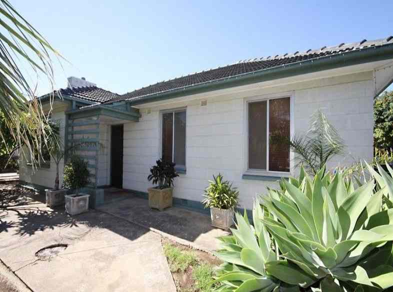 Prop-GPT: House: SA Northfield, SA 5085 Home For Rent
