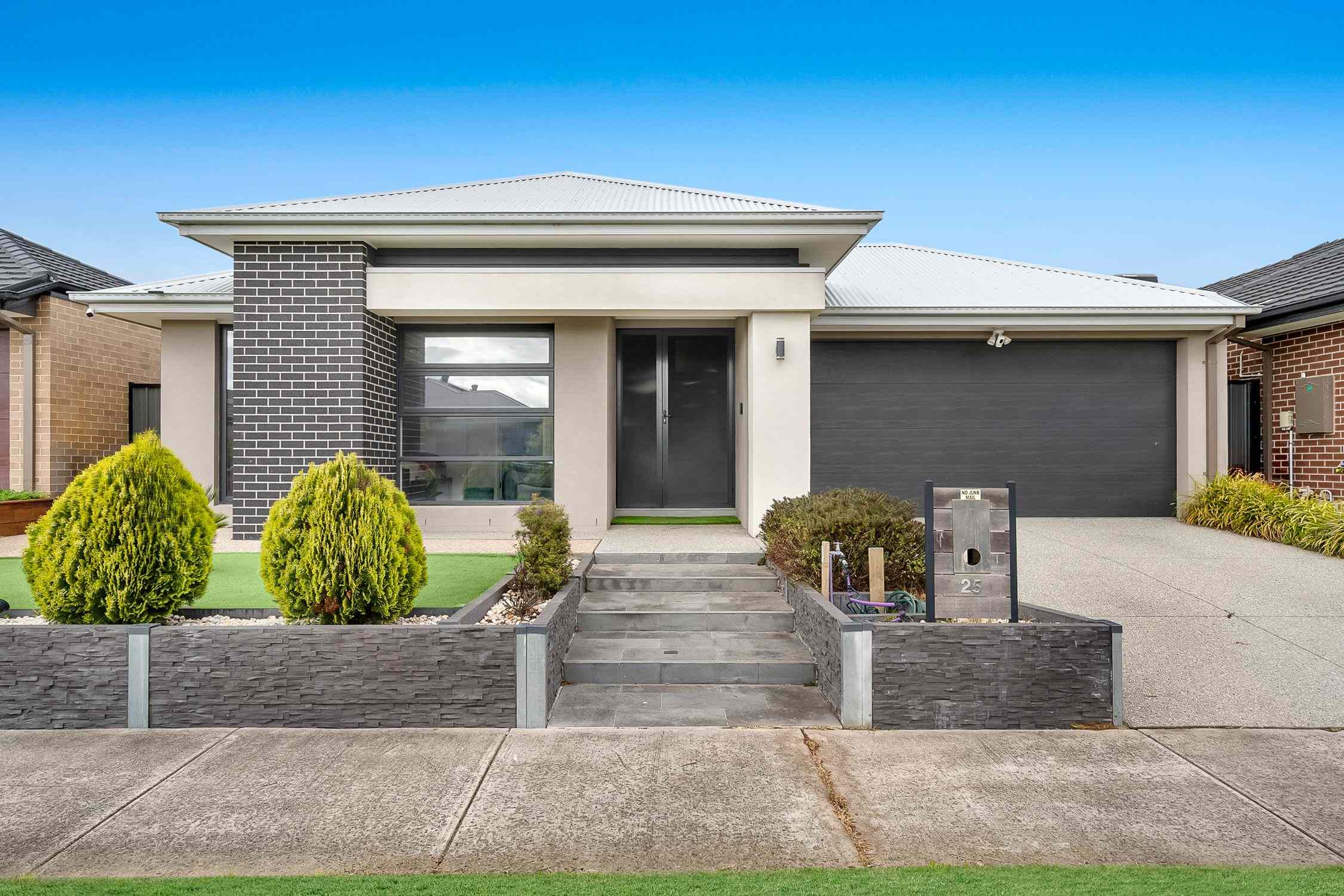 Home For Rent: VIC Cranbourne North, VIC 3977 House | Prop-GPT the AI-Powered Property Portal