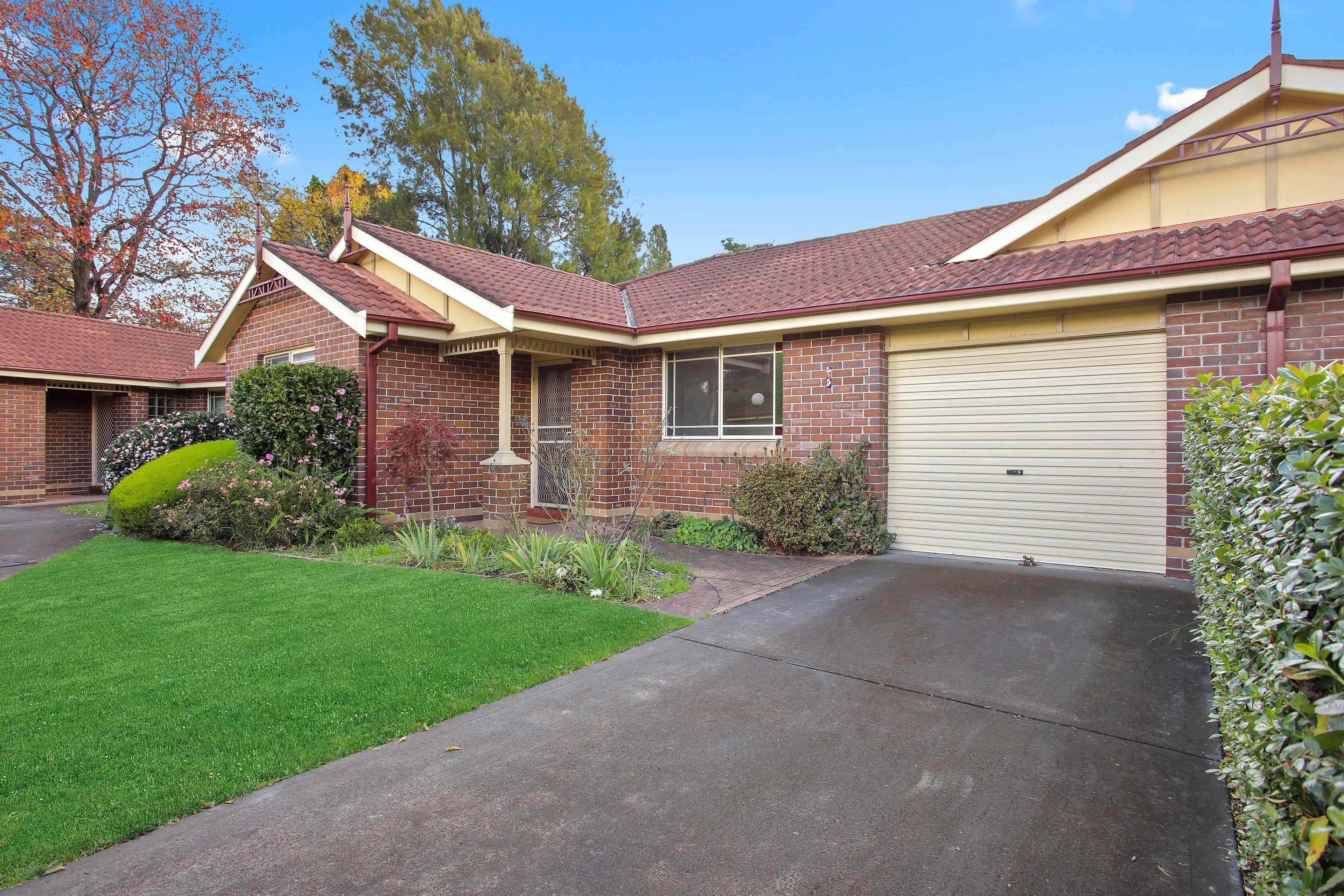 Home For Rent: NSW East Bowral, NSW 2576 Townhouse | Prop-GPT the AI-Powered Property Portal