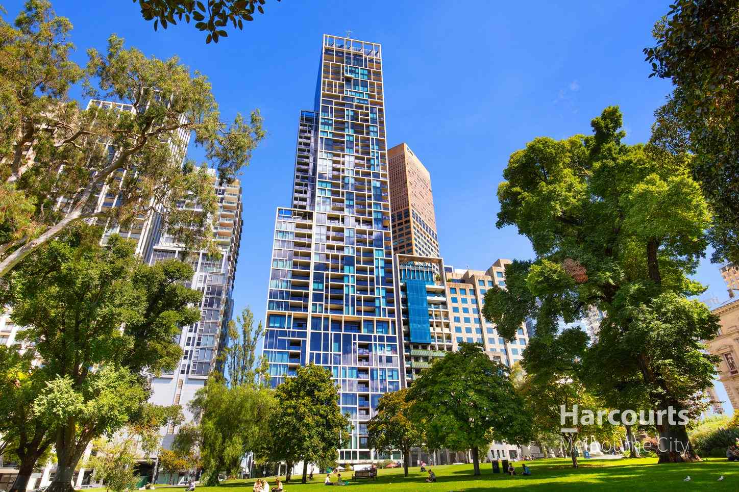 Prop-GPT: Property: VIC Melbourne, VIC 3000 Victoria 3000