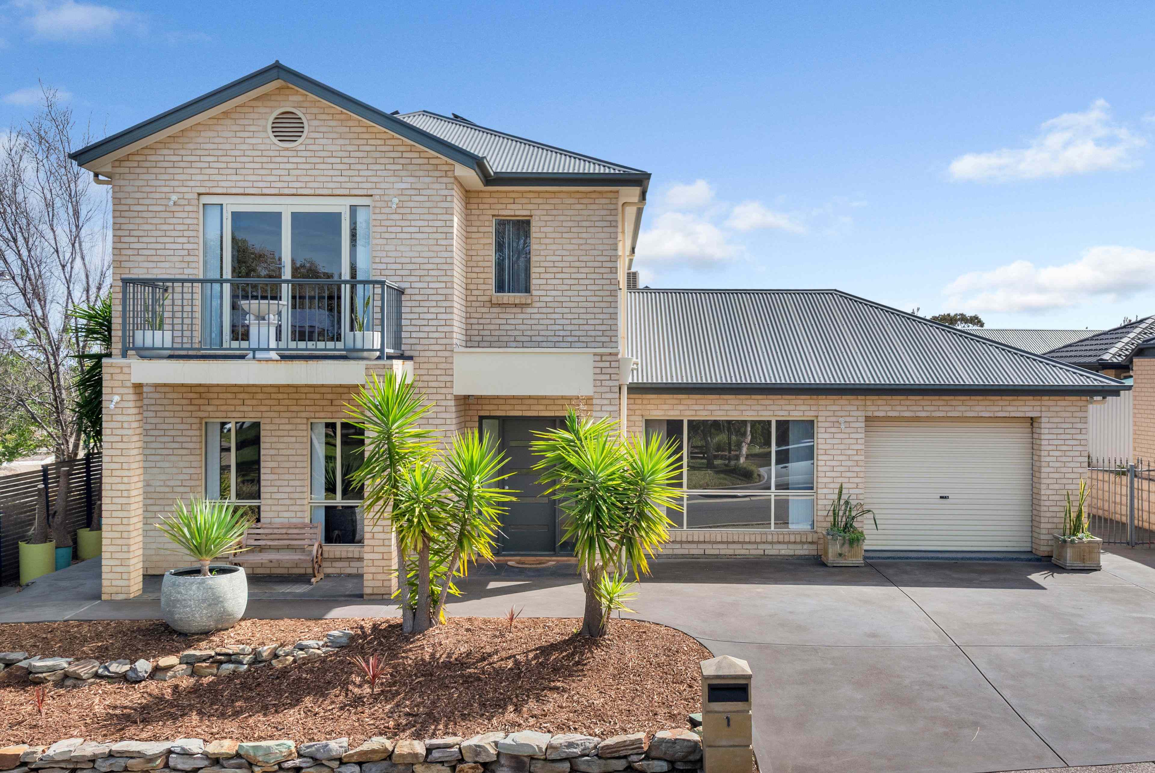 The dream 4 bedroom home with solar!: SA Noarlunga Downs, SA 5168 House | Prop-GPT the AI-Powered Property Portal