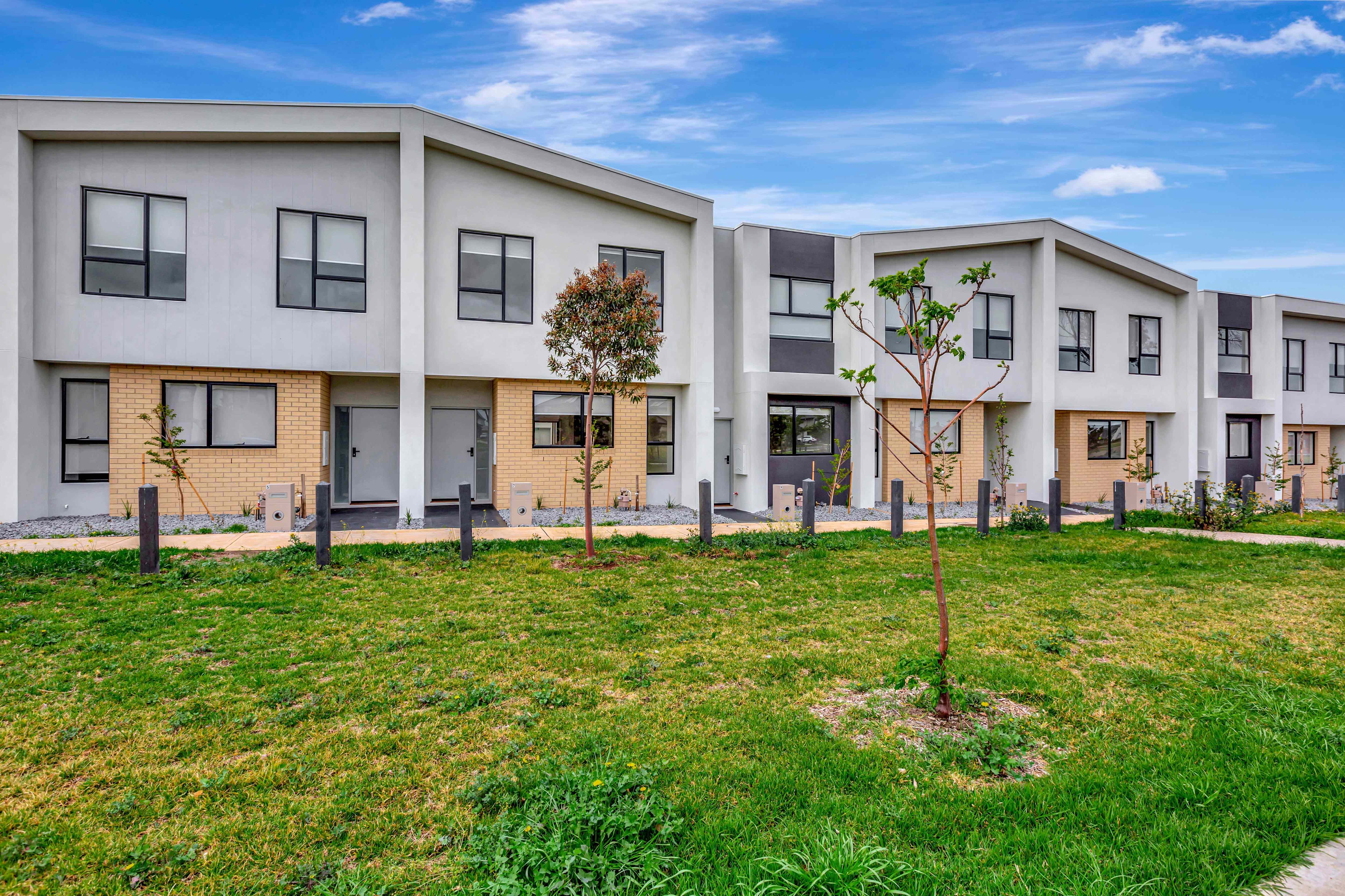 Modern Comfort Meets Low Maintenance Living:   Townhouse | Prop-GPT the AI-Powered Property Portal