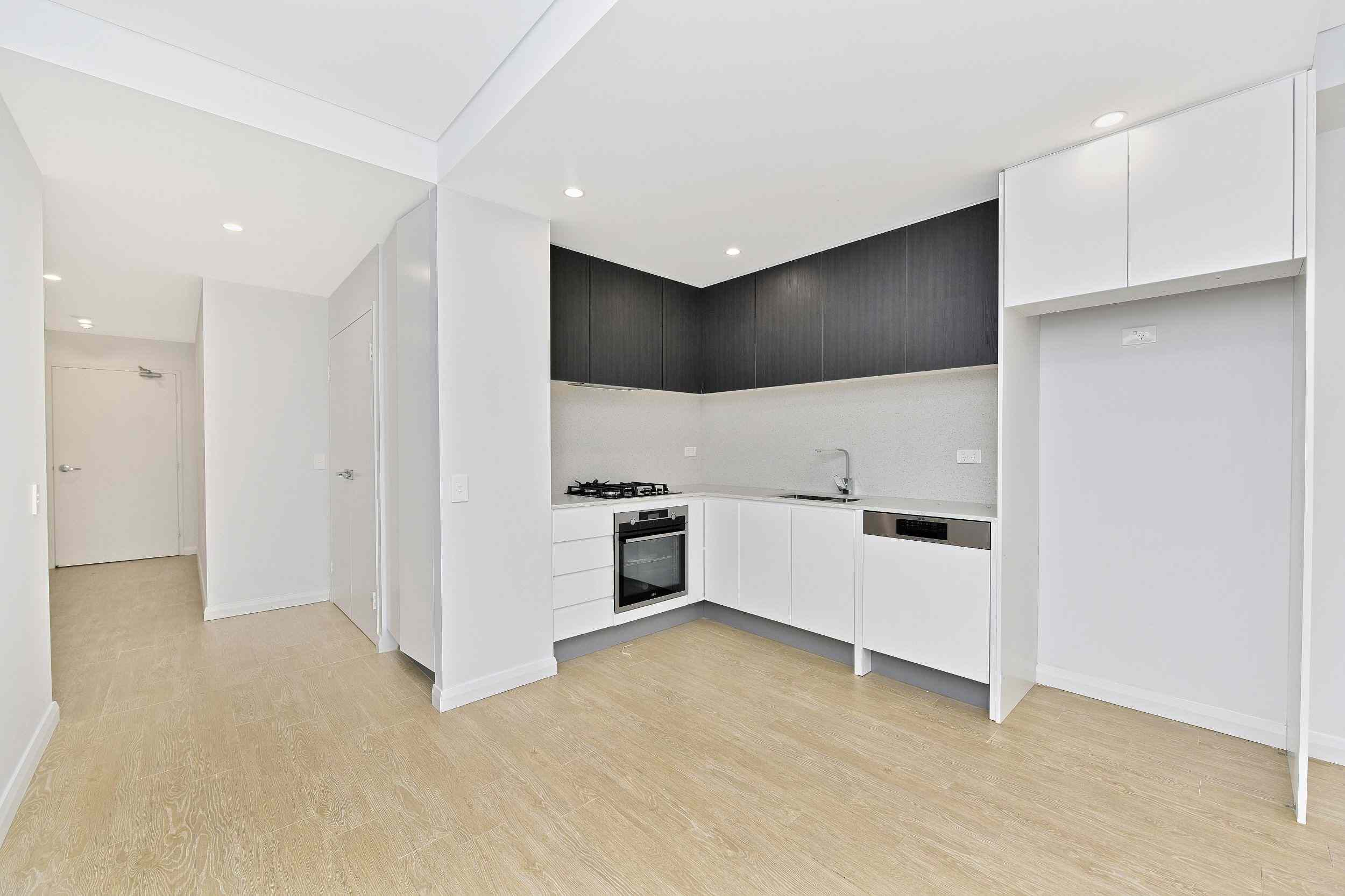 DESIGNER 1 BEDROOM GARDEN APARTMENT: NSW Hillsdale, NSW 2036 Unit | Prop-GPT the AI-Powered Property Portal