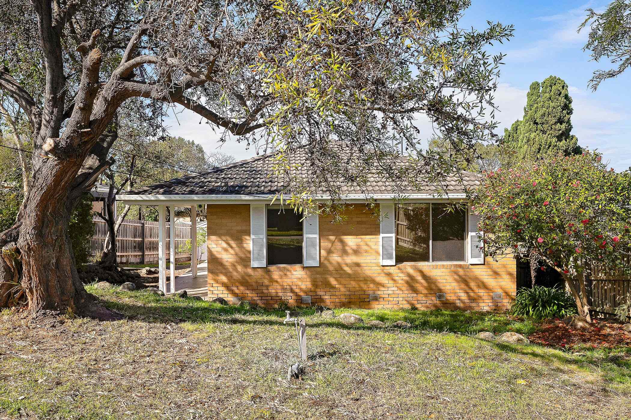 Perfectly Positioned Family Home: VIC Frankston, VIC 3199 House | Prop-GPT the AI-Powered Property Portal